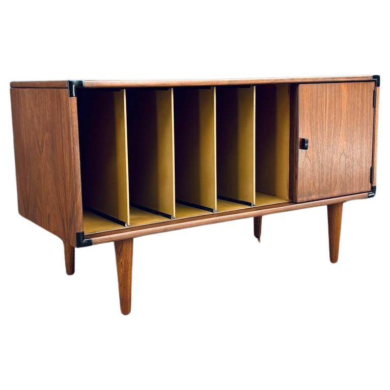 Mid-Century Modern Walnut Credenza with Records / Magazine Case For Sale