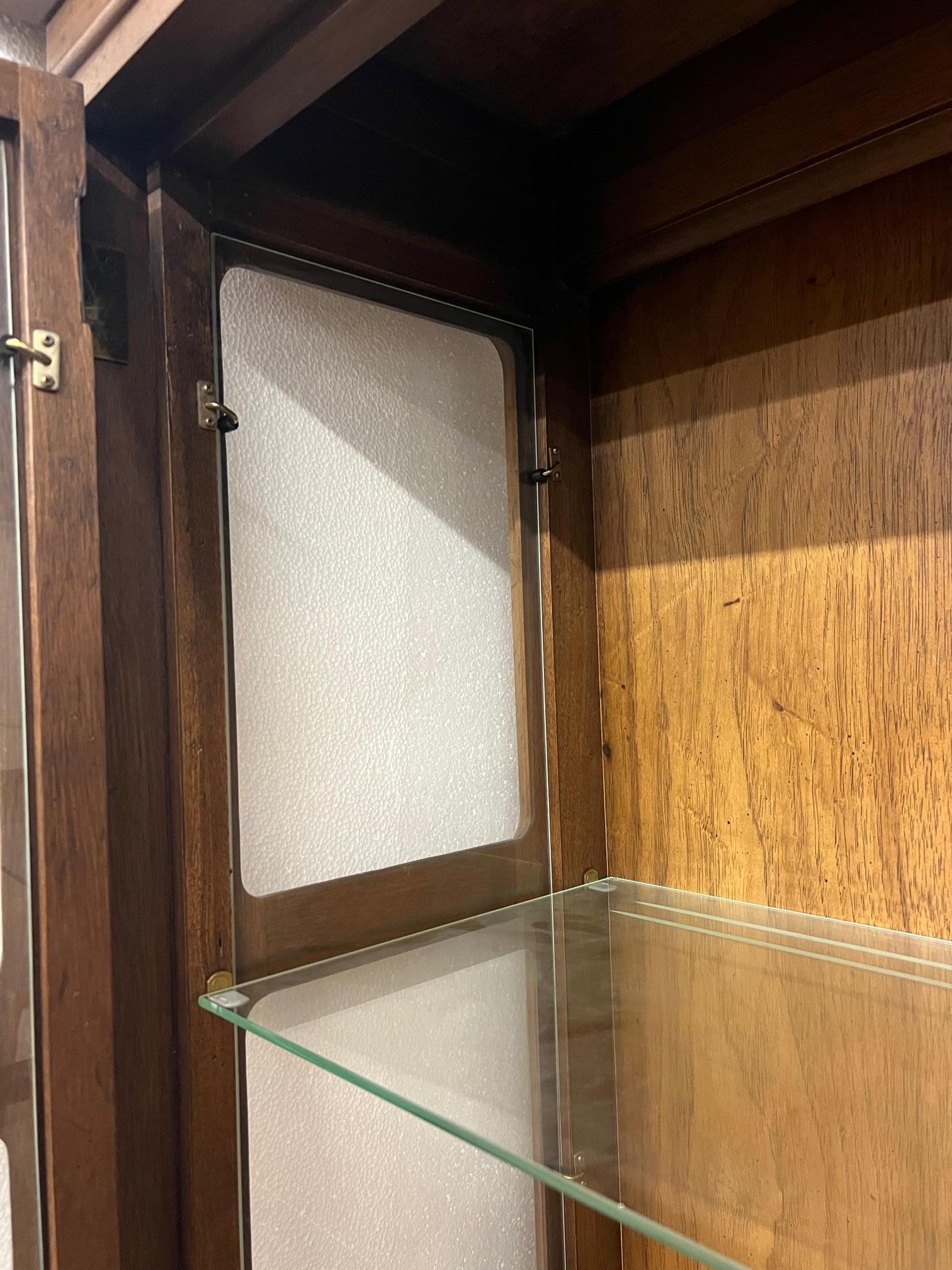 Mid-Century Modern Walnut Curio Display Cabinet Vitrine by Drexel 3