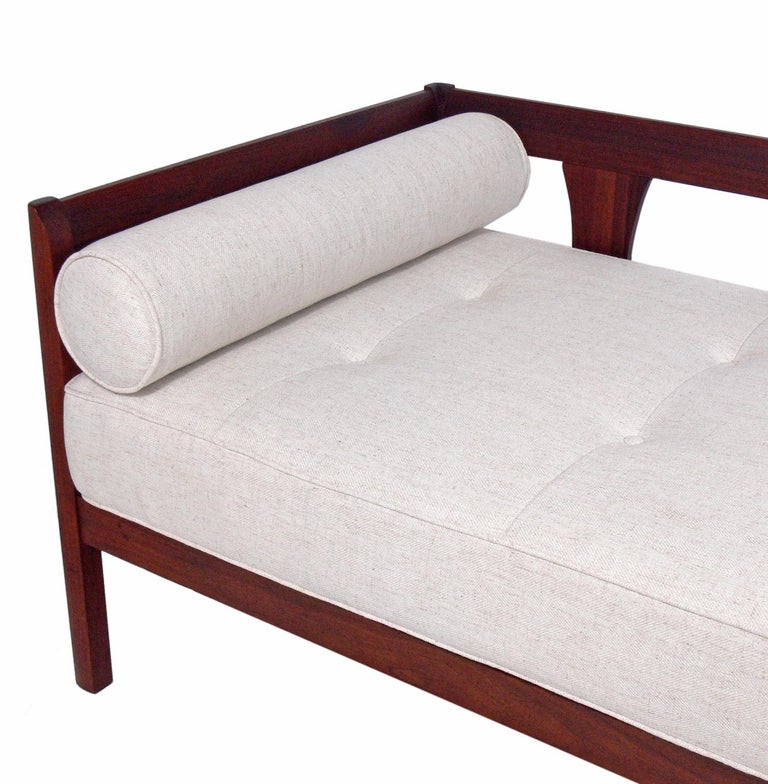 MidCentury Modern Walnut Daybed at 1stDibs
