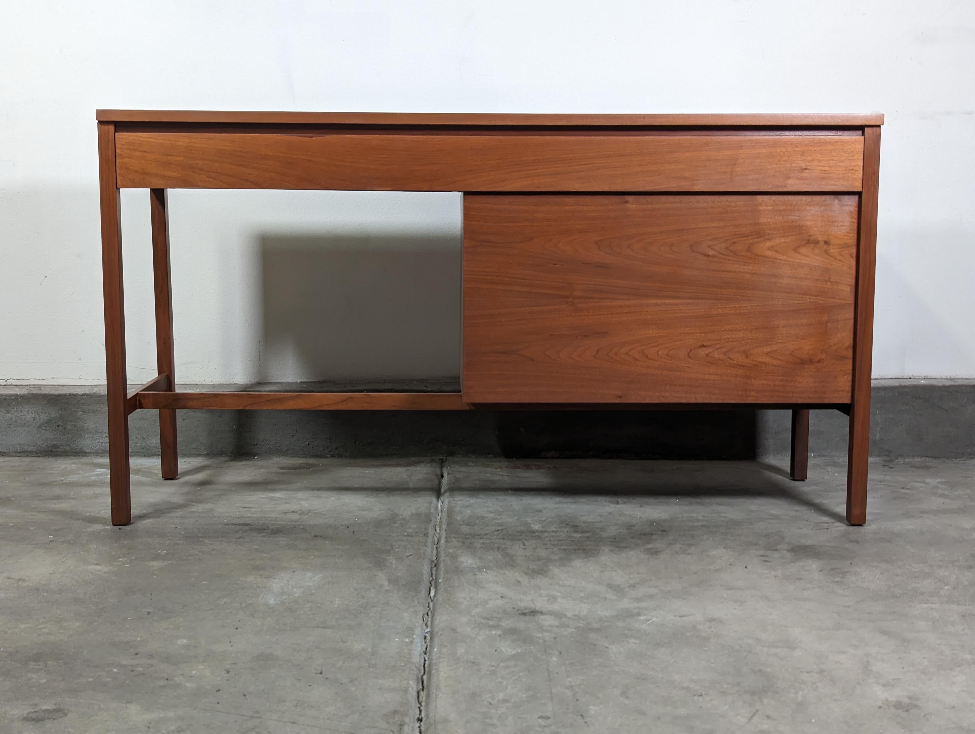 Brass Mid Century Modern Walnut Desk by Paul McCobb, c1960s For Sale