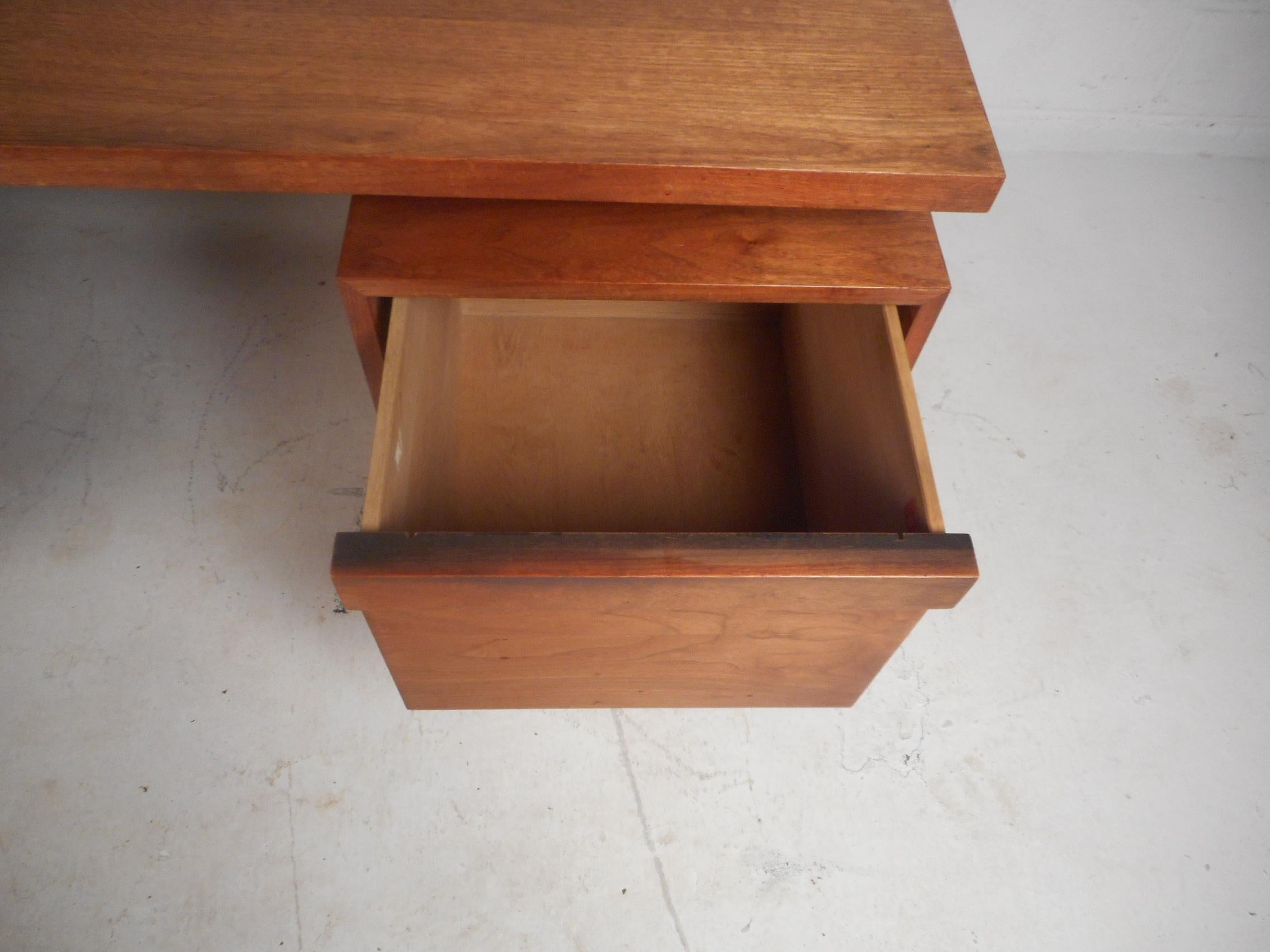 Mid-Century Modern Walnut Desk 11