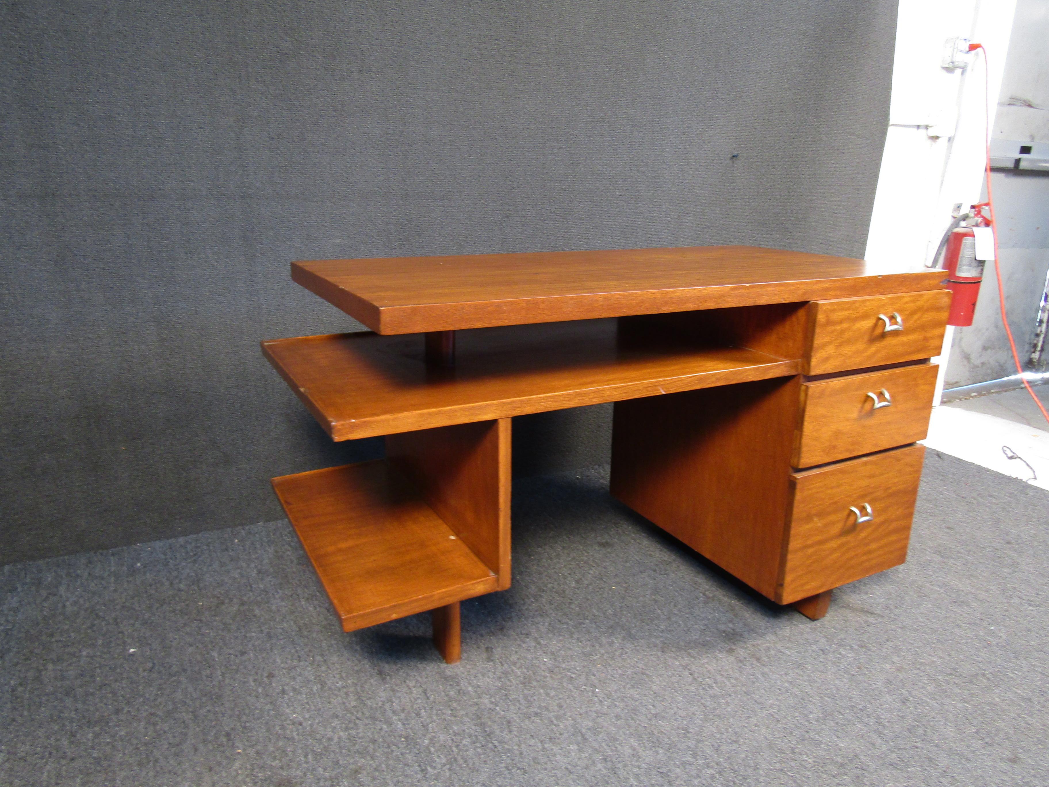 Wood Mid-Century Modern Walnut Desk For Sale