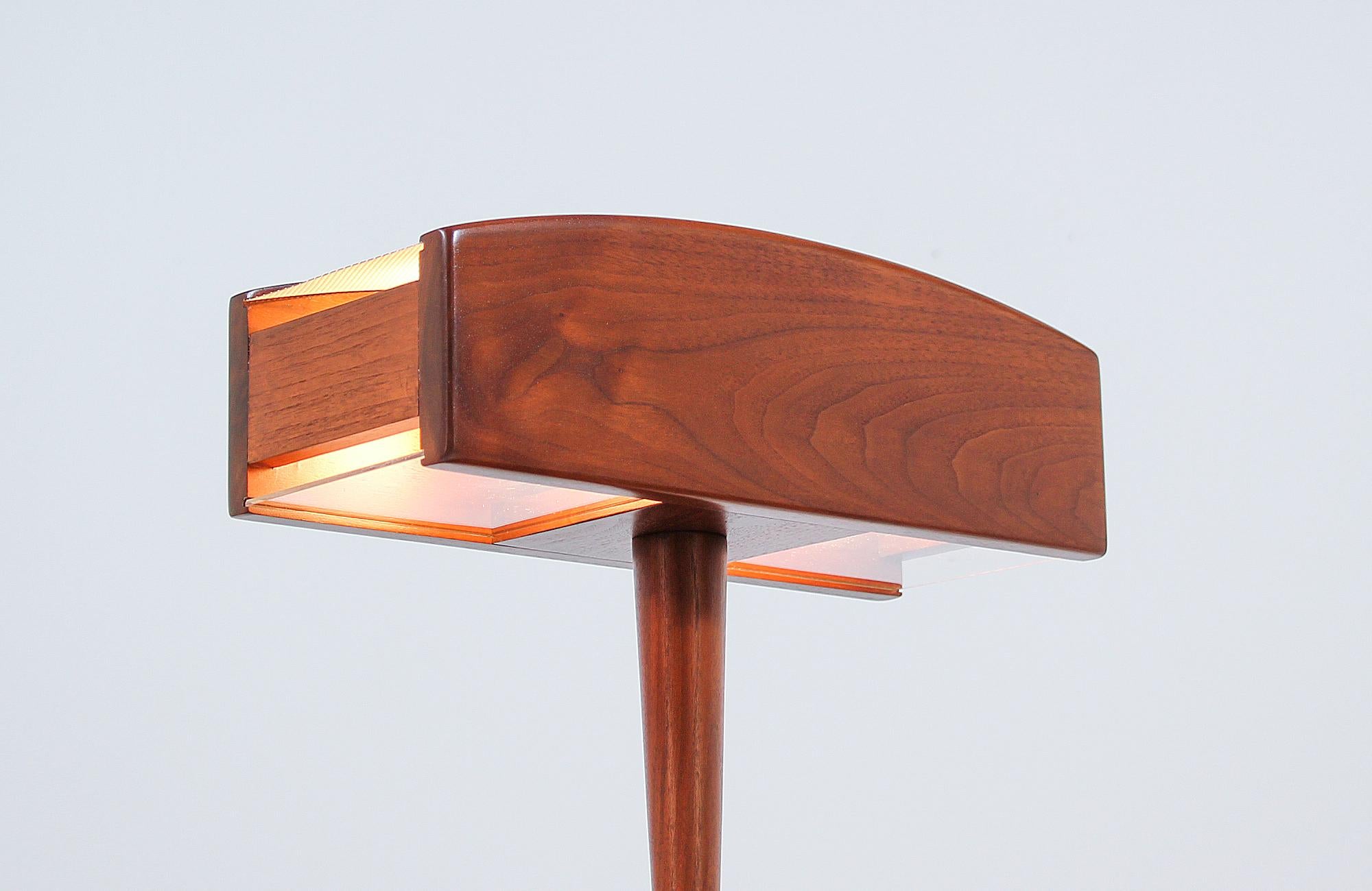 Mid-Century Modern Walnut Desk Lamp 1