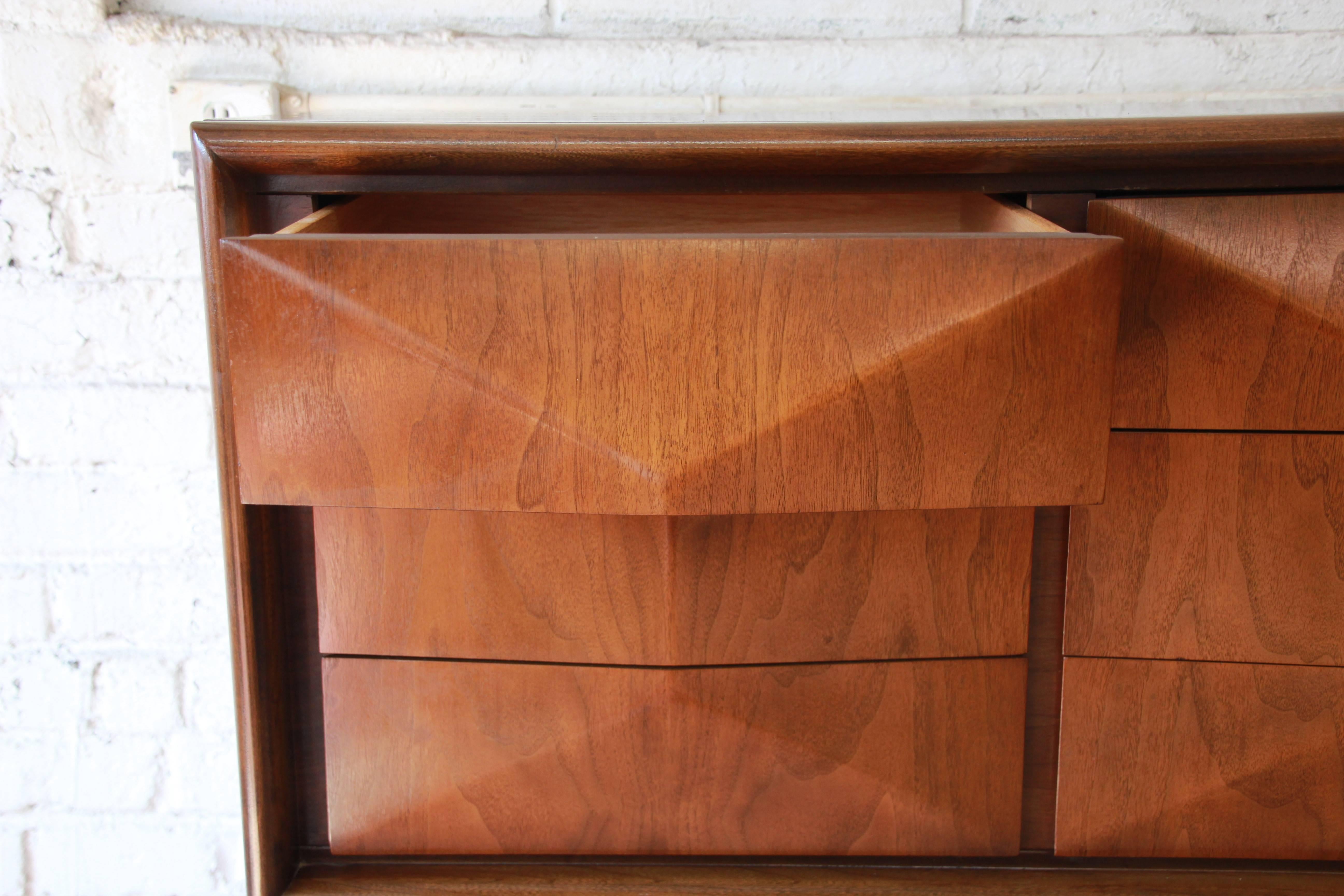 Mid-Century Modern Walnut Diamond Front Highboy Dresser by United 4