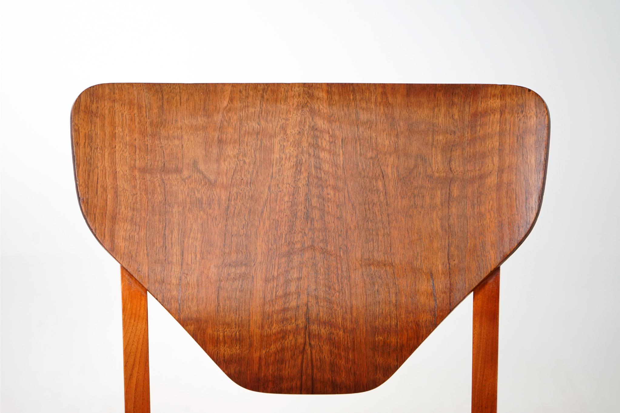 Scandinavian Modern Mid-Century Modern Walnut Dining Chair