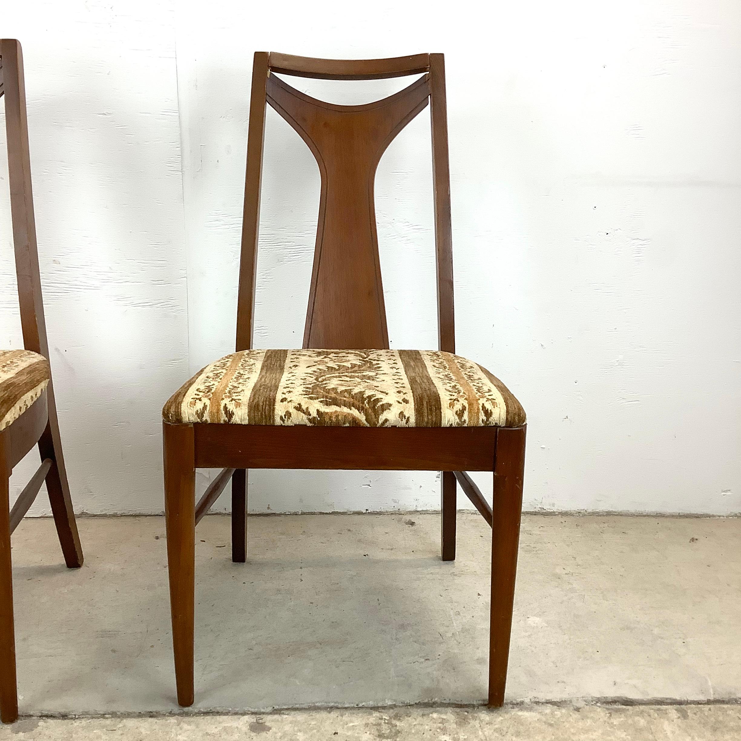 Veneer Mid-Century Modern Walnut Dining Chairs For Sale