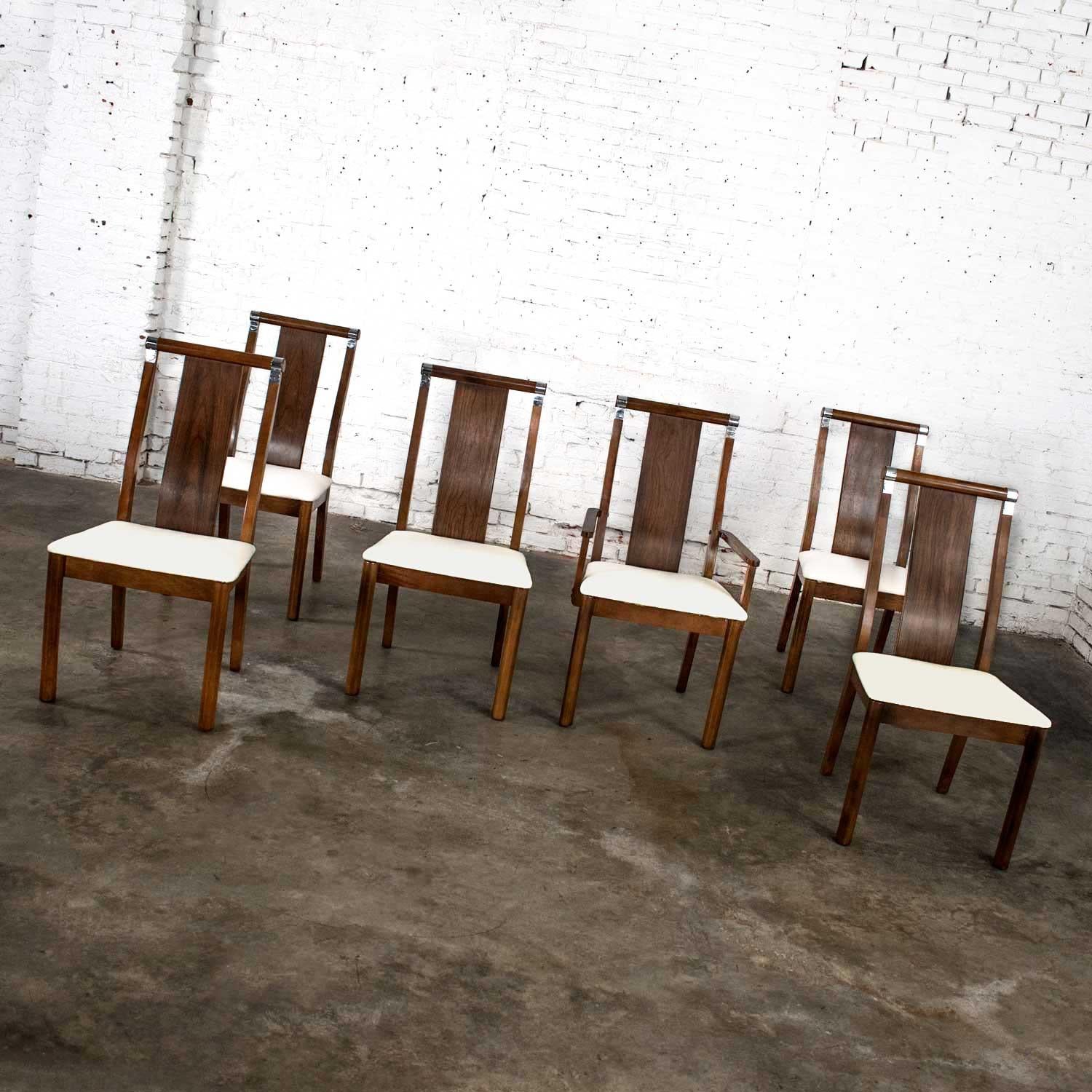 20th Century Mid-Century Modern Walnut Dining Chairs Set of 6 with Chrome Accents