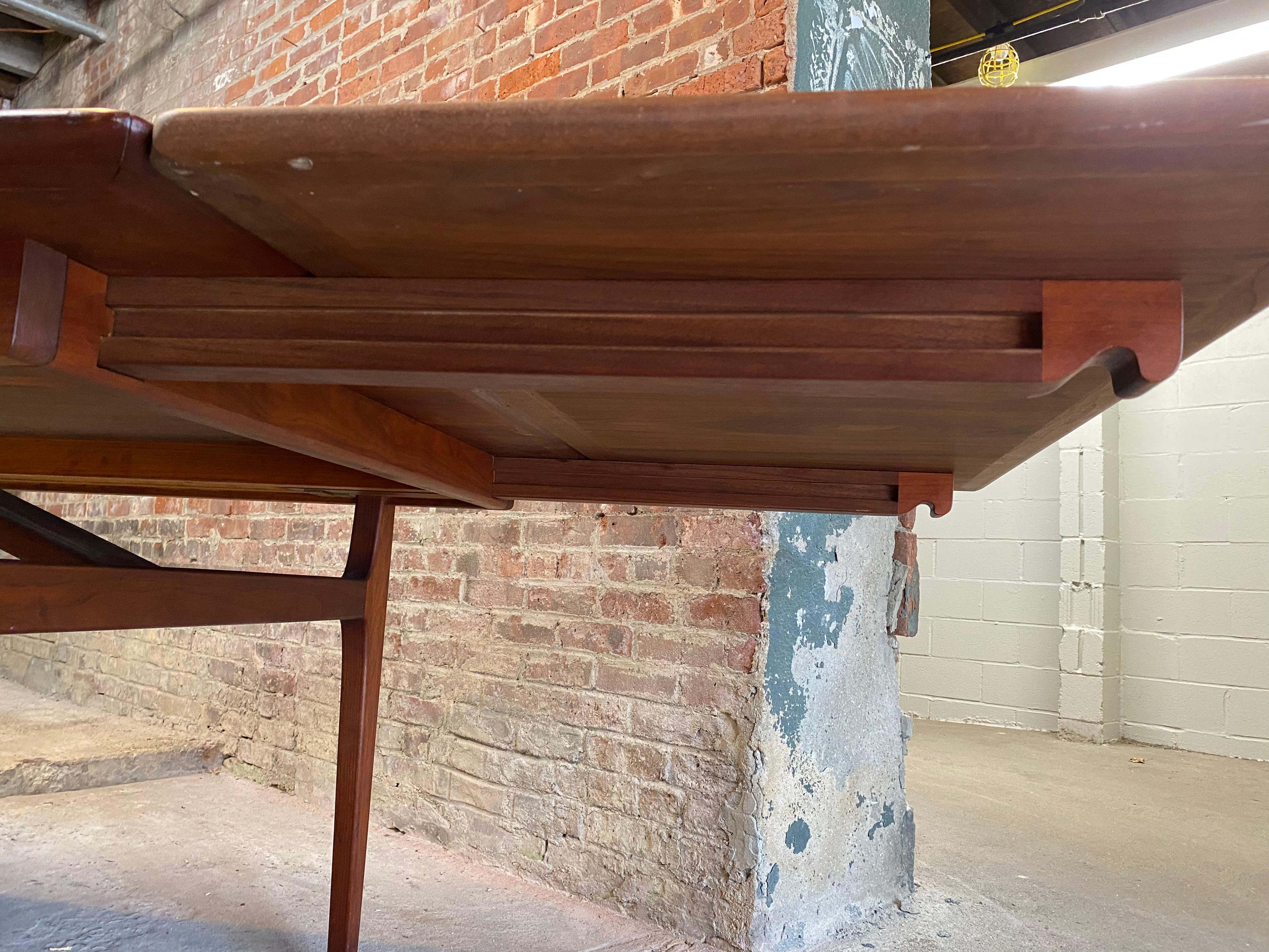 Mid Century Modern Walnut Dining Table by Al Huller for Furnwood Corporation 12