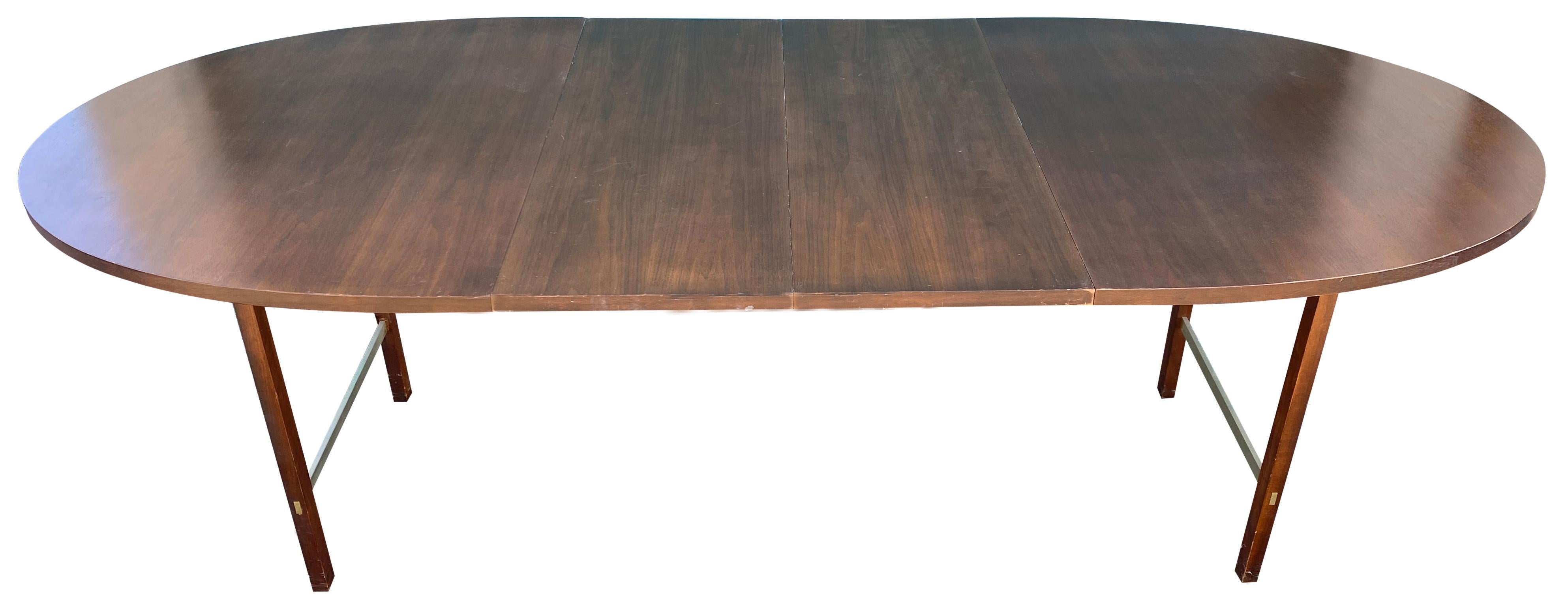 Mid-Century Modern Walnut Dining Table by Paul McCobb for Calvin 2 Leaves 1