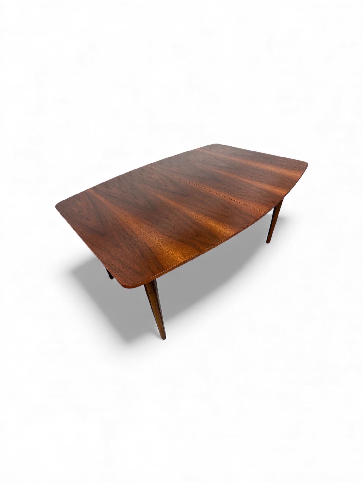 American Mid-Century Modern Walnut Dining Table For Sale