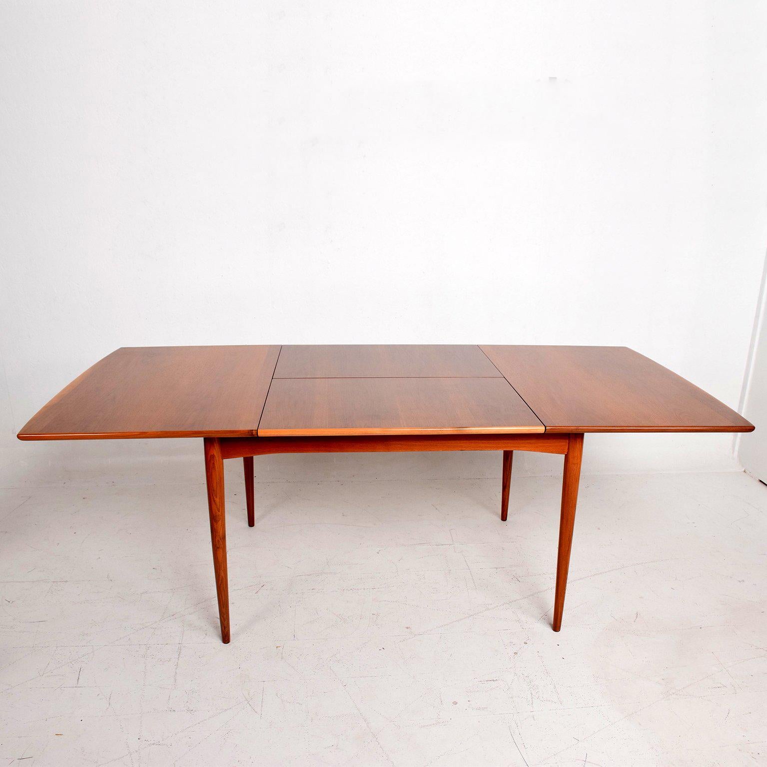 Oak Mid-Century Modern Walnut Dining Table with Built in Extension