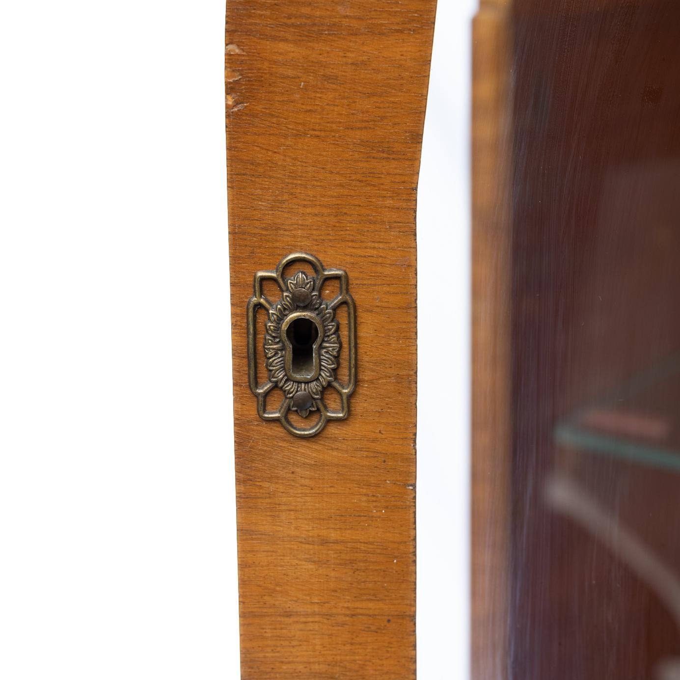 Mid-Century Modern Walnut Display Cabinet, English, 1960 4
