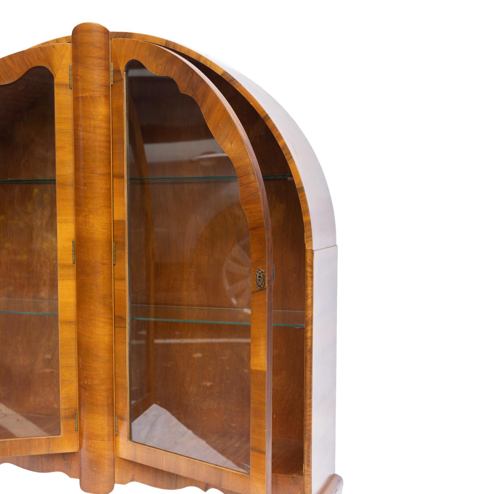 Mid-Century Modern Walnut Display Cabinet, English, 1960 2