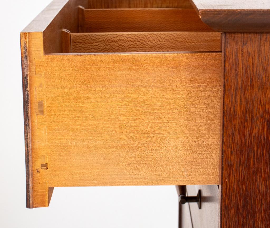 Mid-Century Modern Walnut Dresser, 1960s 2
