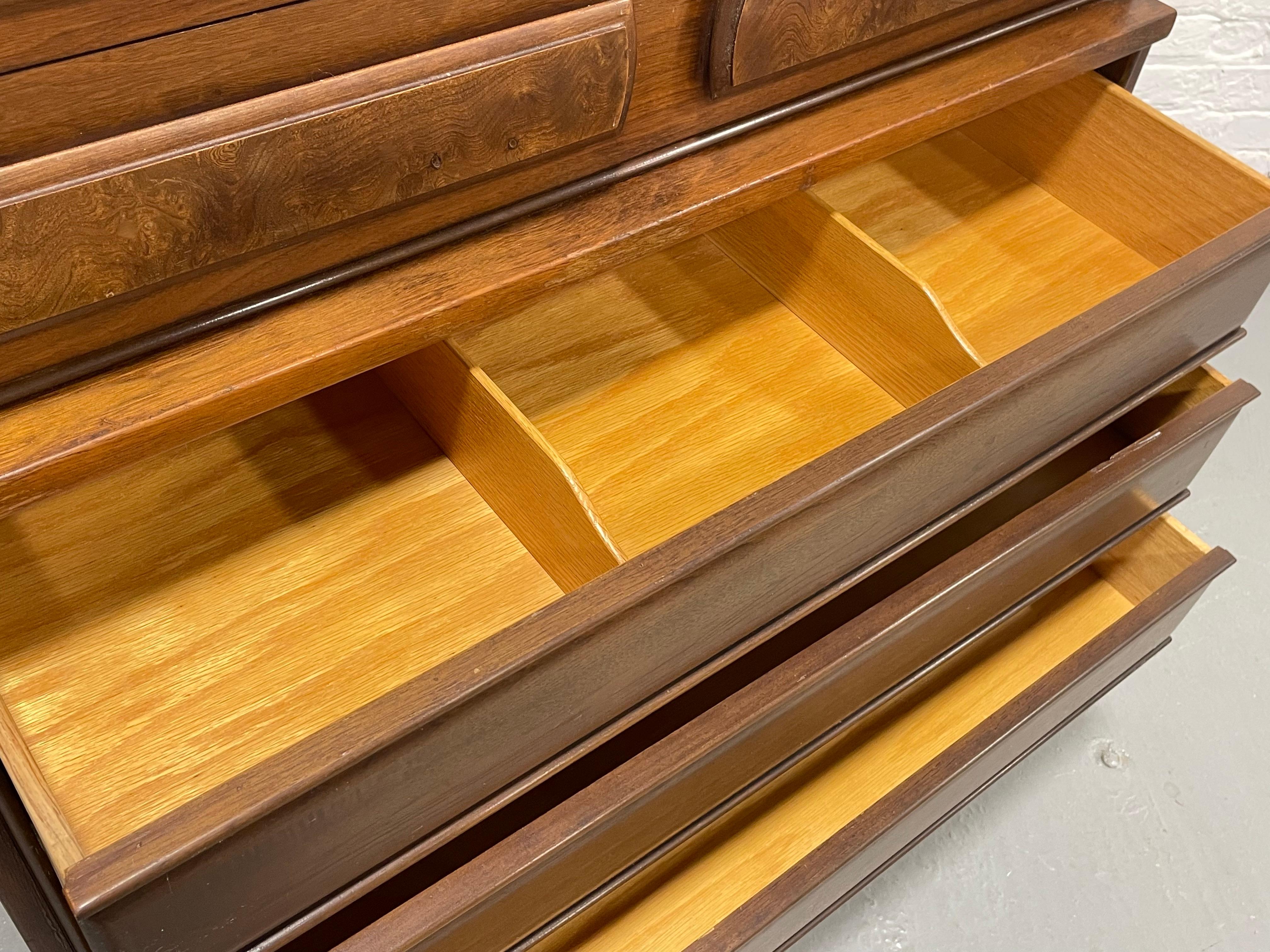 Mid Century MODERN Walnut DRESSER Burled Drawers by United Furniture, c. 1960s For Sale 1