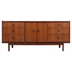 Retro Mid-Century Modern Walnut Dresser by Kroehler Furniture