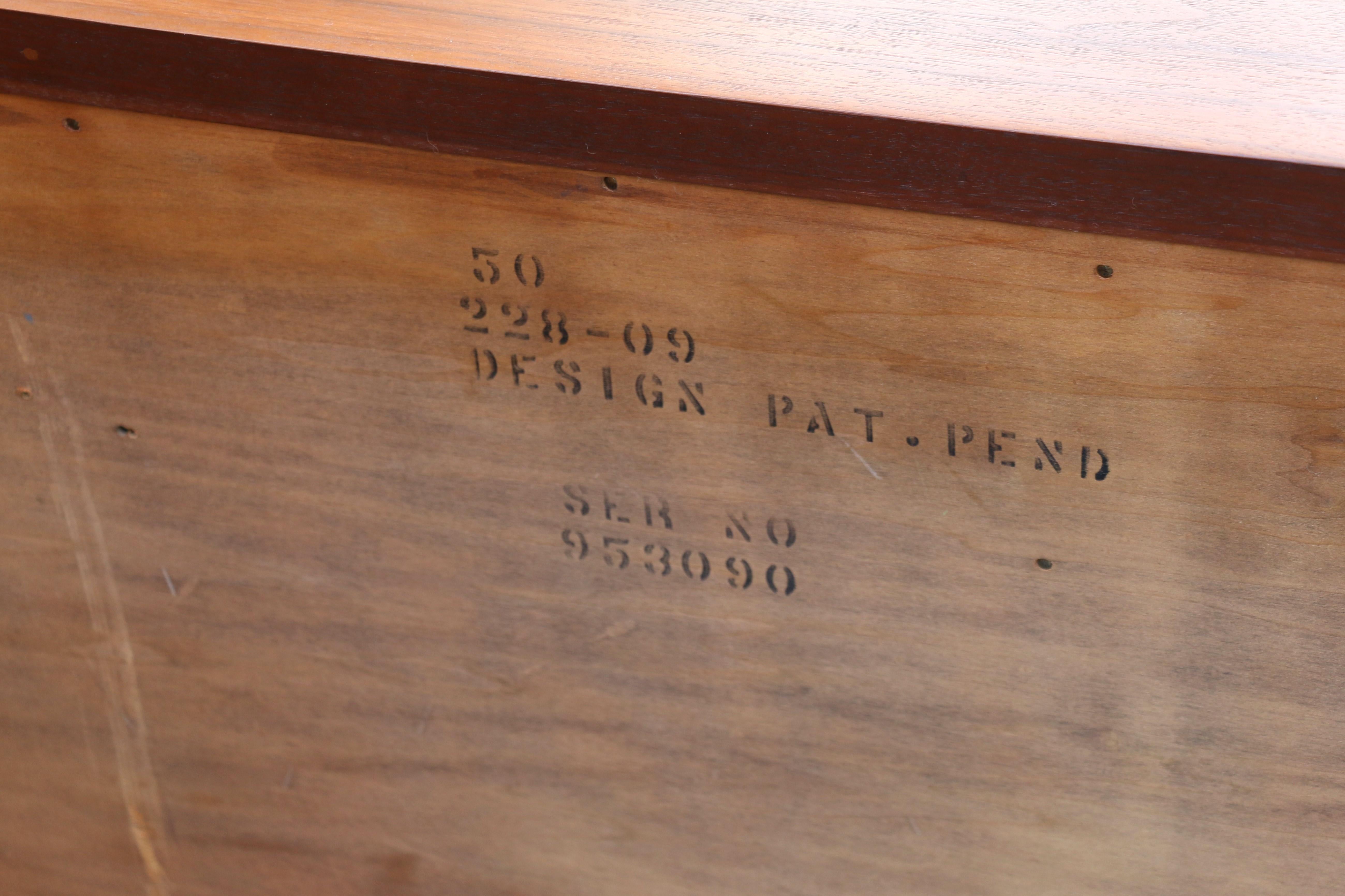Mid-Century Modern Walnut Dresser by Lane For Sale 9