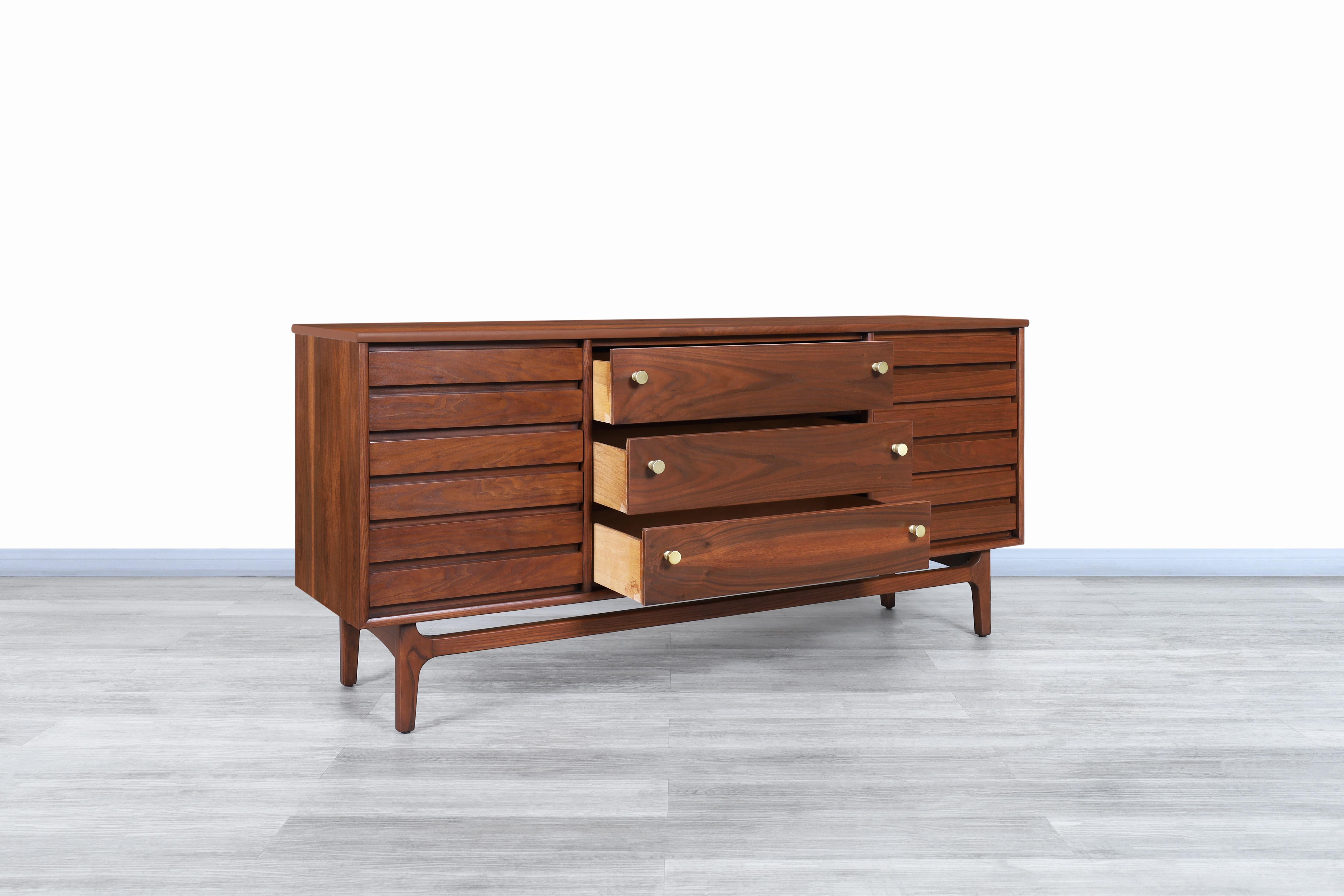 American Mid-Century Modern Walnut Dresser by Stanley Furniture