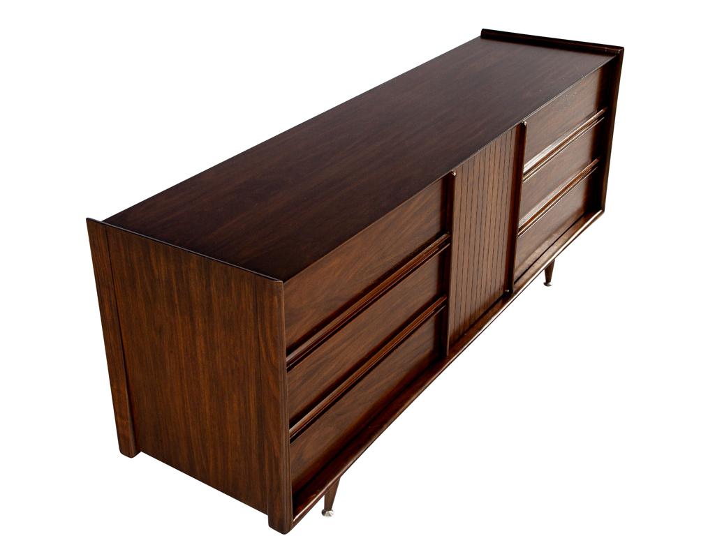 Mid-Century Modern Walnut Dresser Cabinet For Sale 12