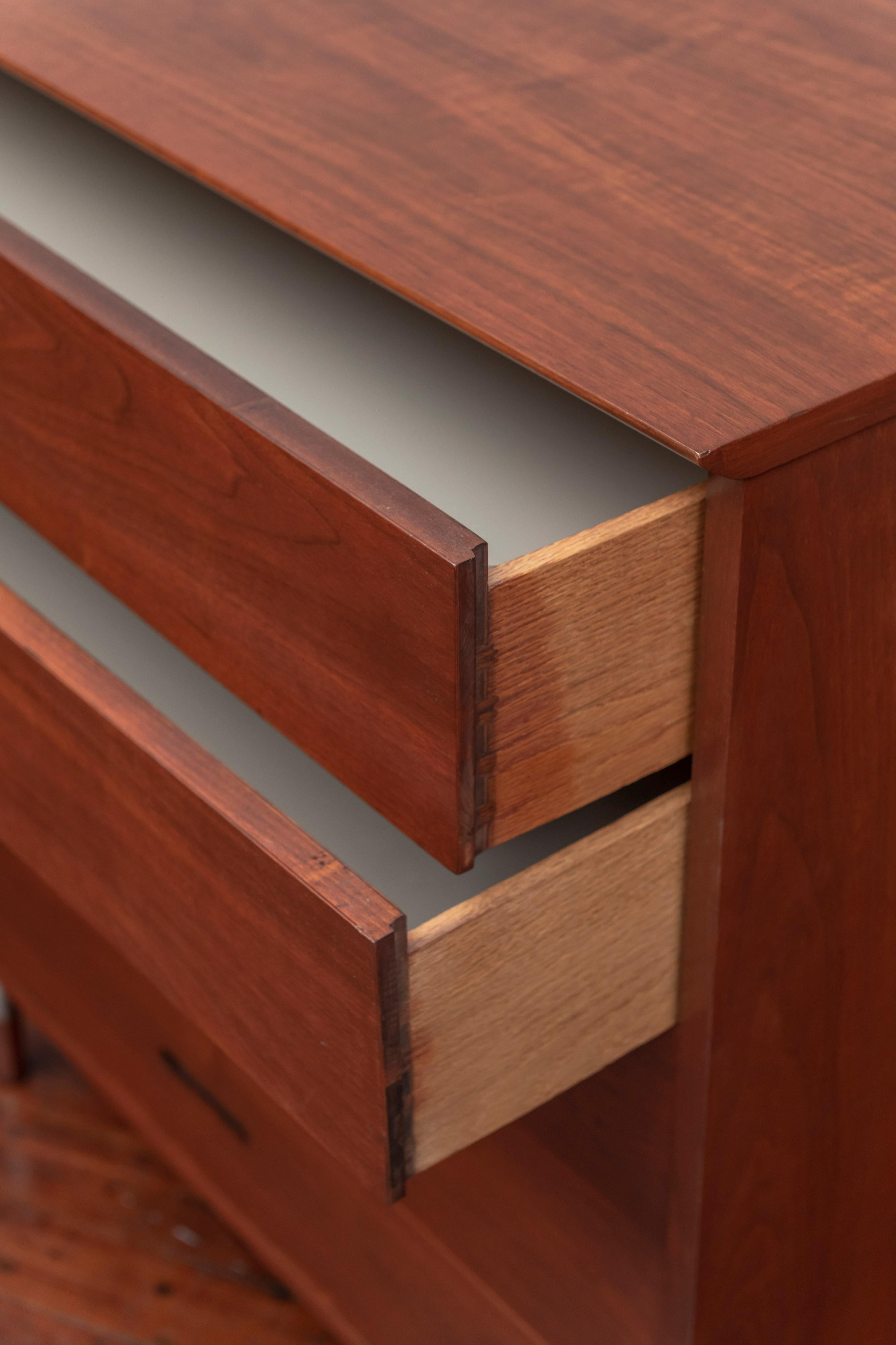 Mid-Century Modern Walnut Dresser In Good Condition In San Francisco, CA