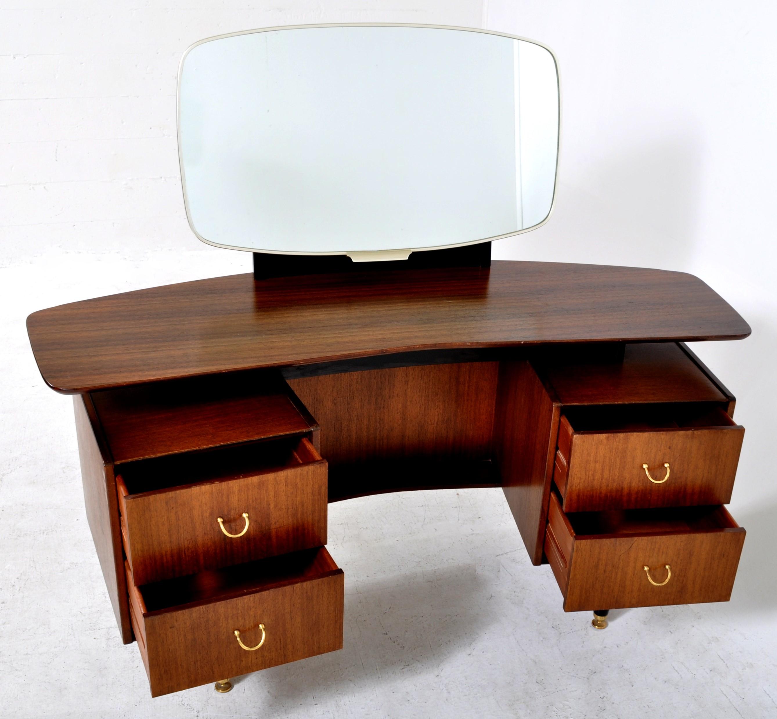 Mid-Century Modern Walnut Dressing Table vanity Kofod Larsen G Plan, 1960s 2