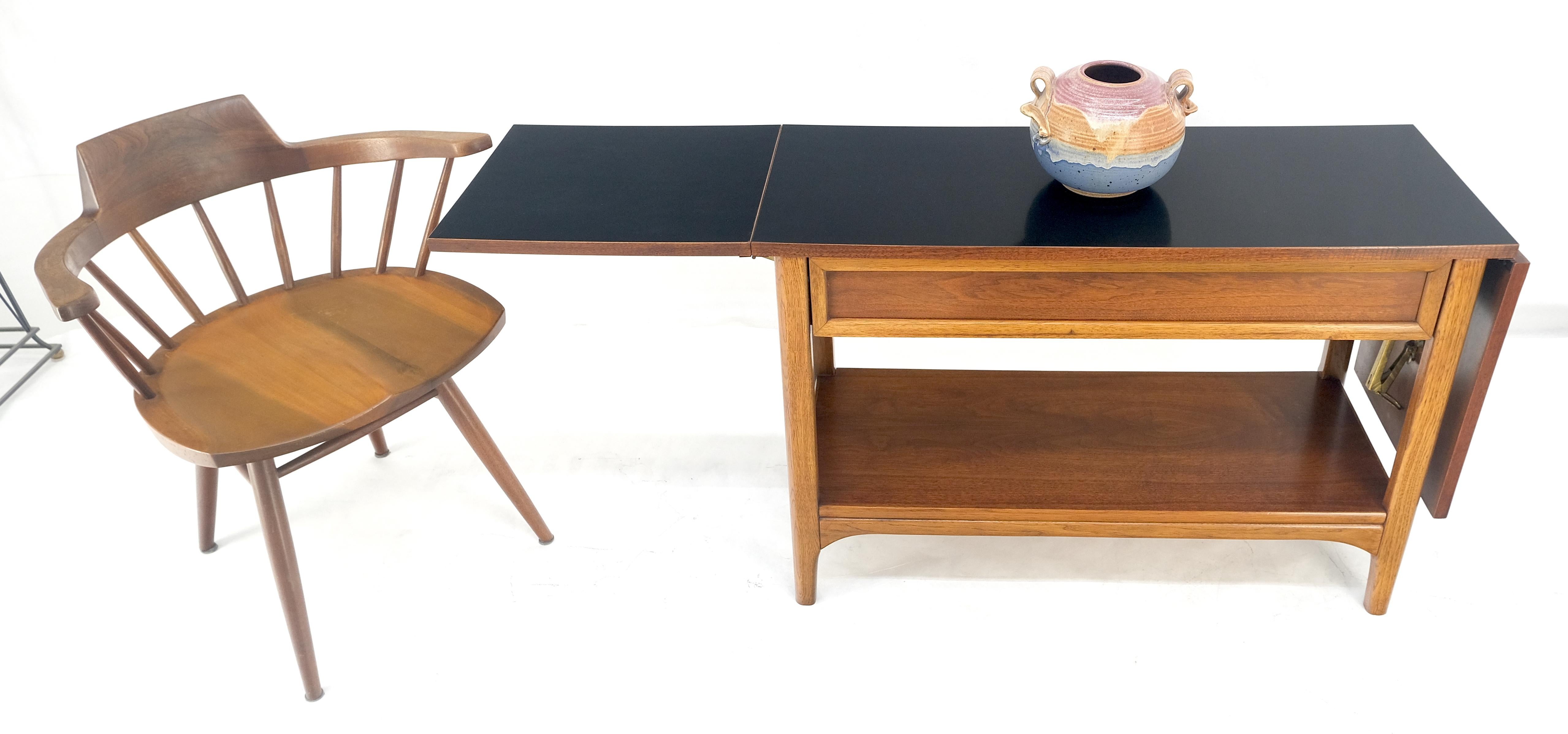 Mid Century Modern Walnut Drop Leaf One Drawer Serving Table Server MINT For Sale 2