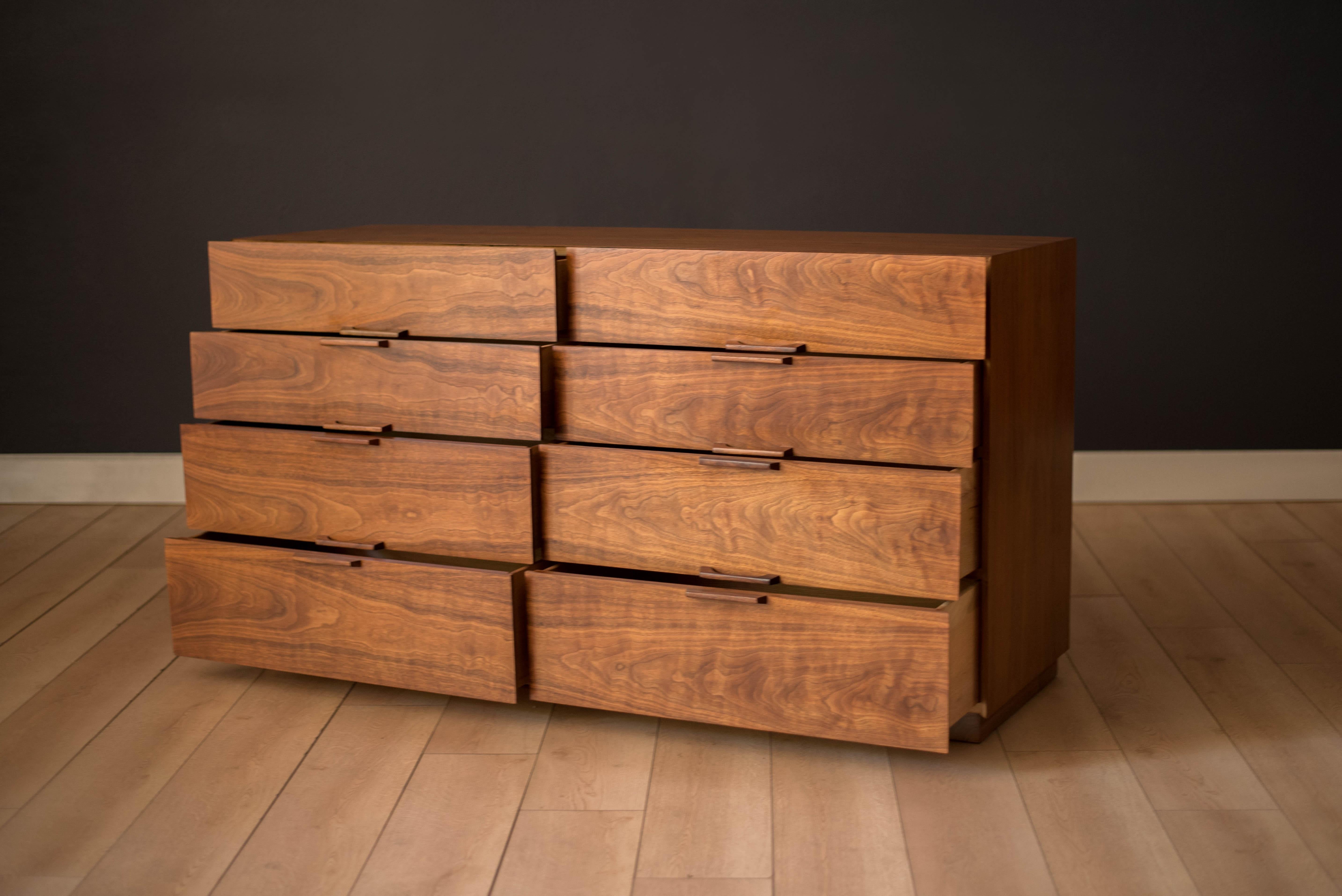 American Mid-Century Modern Walnut Eight Drawer Dresser by Ramseur