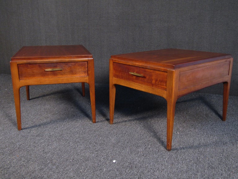 Mid-Century Modern Walnut End Tables by Lane In Good Condition In Brooklyn, NY