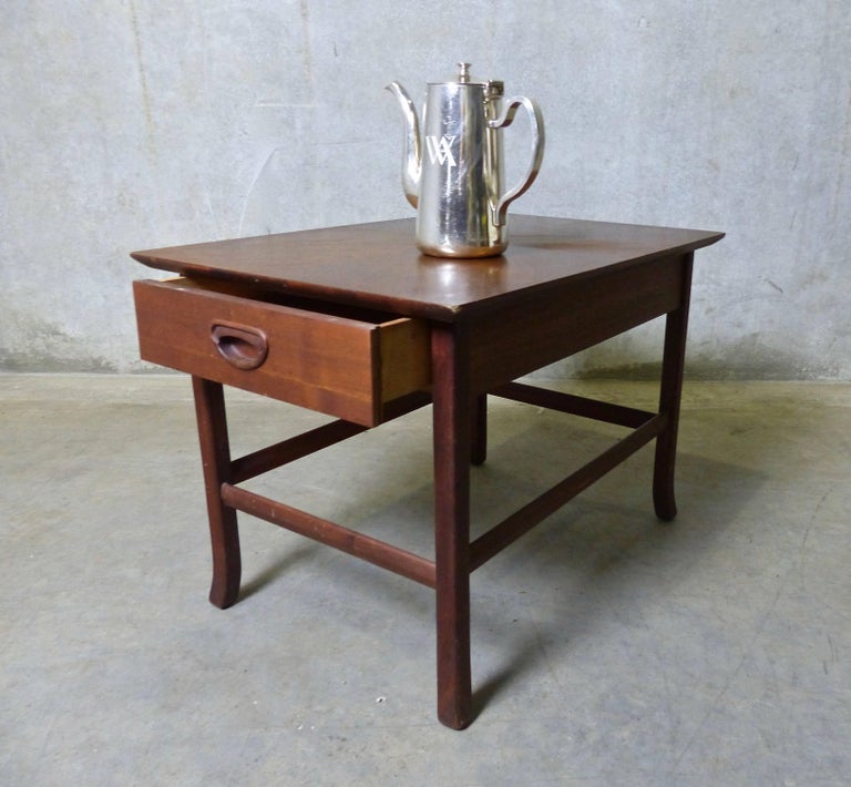MidCentury Modern Walnut End Tables with Unique Surfaces and Drawer Pulls at 1stDibs