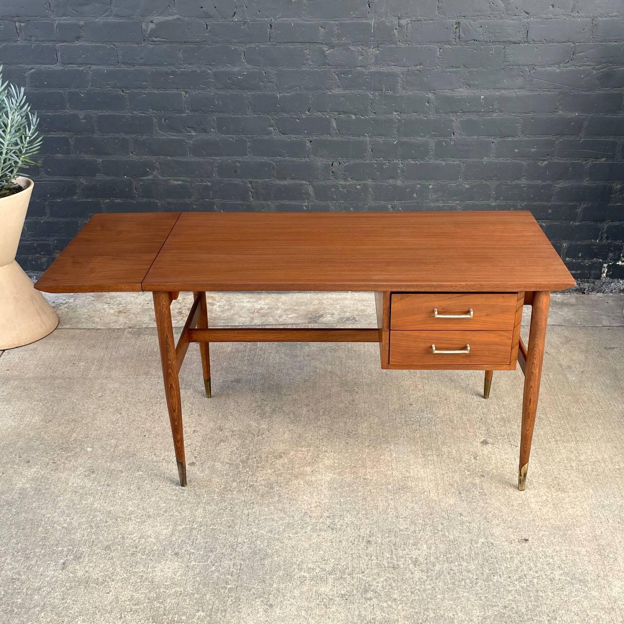 American Newly Refinished - Mid-Century Modern Walnut Expanding Desk by Lane For Sale