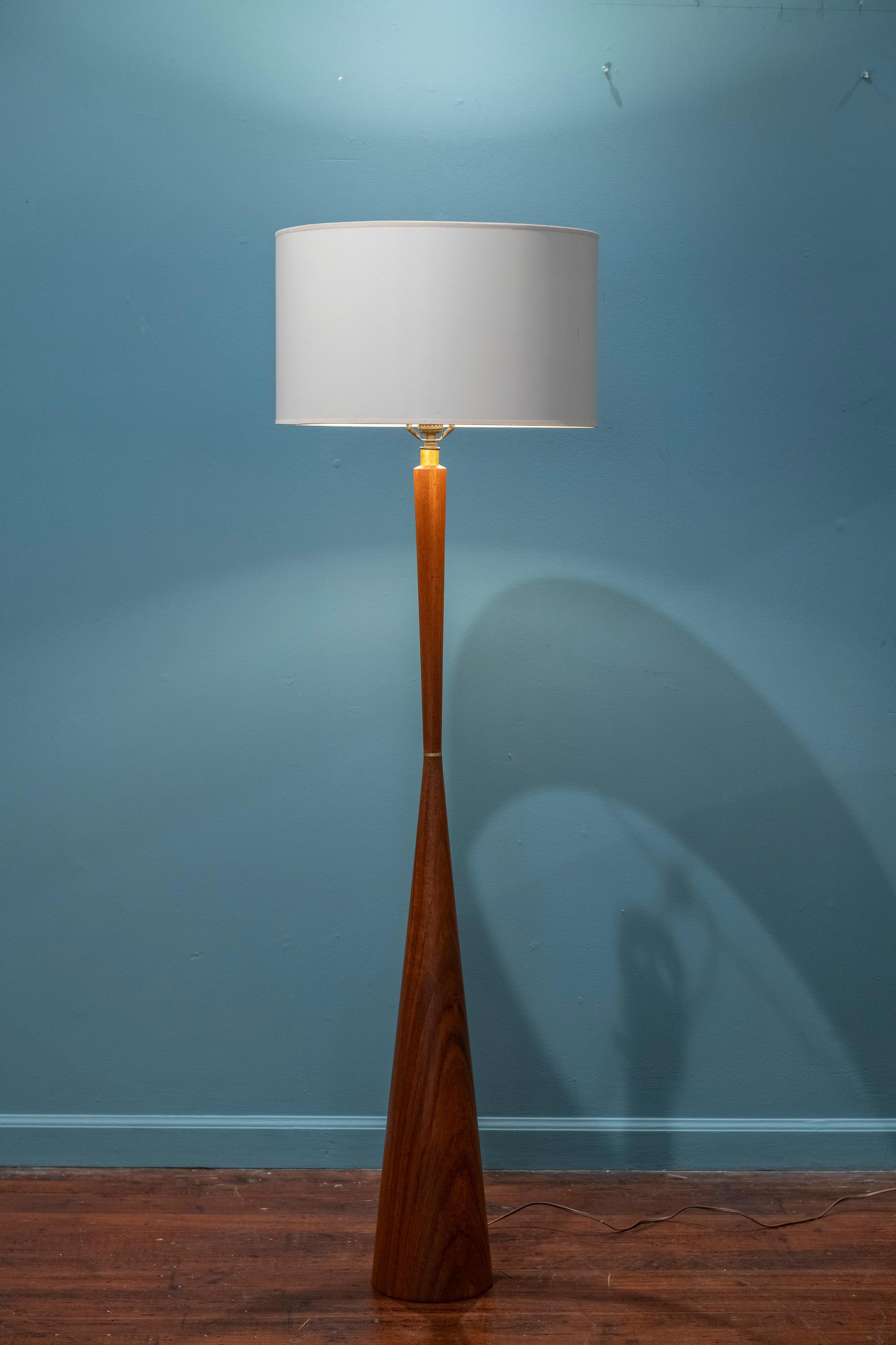 Mid-Century Modern Walnut Floor Lamp 2