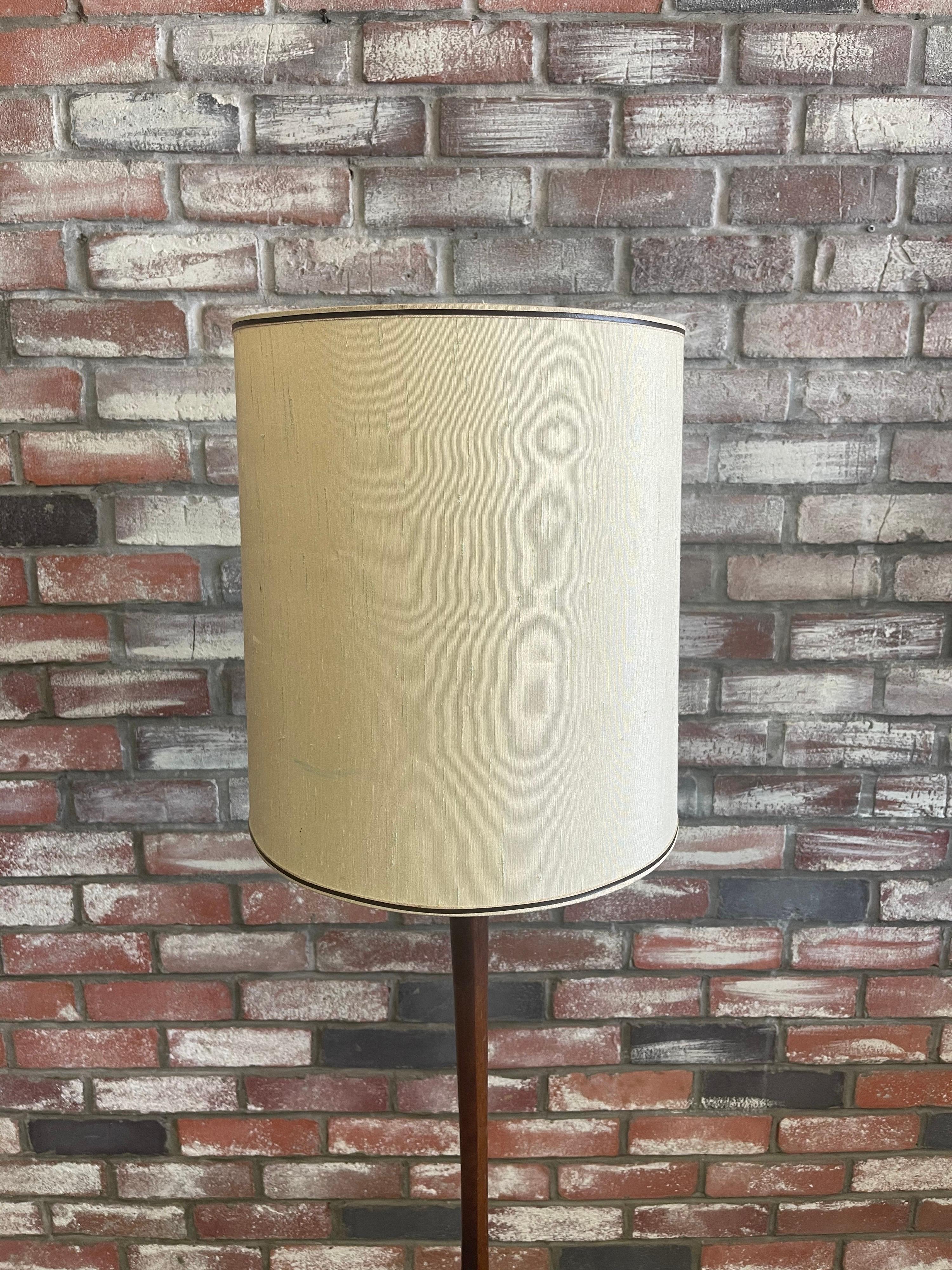 Teak Mid-Century Modern Walnut Floor Lamp For Sale