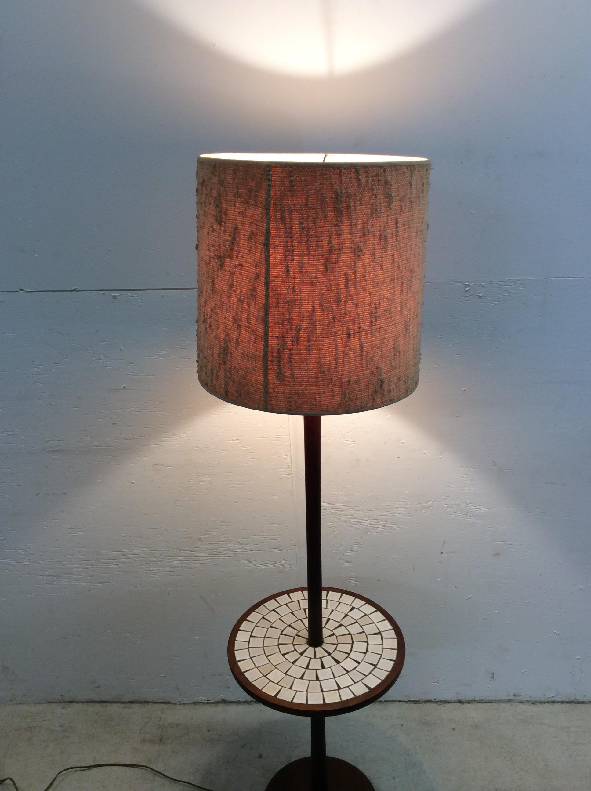 Mid Century Modern Walnut Floor Lamp with Mosaic Tile End Table For Sale 11