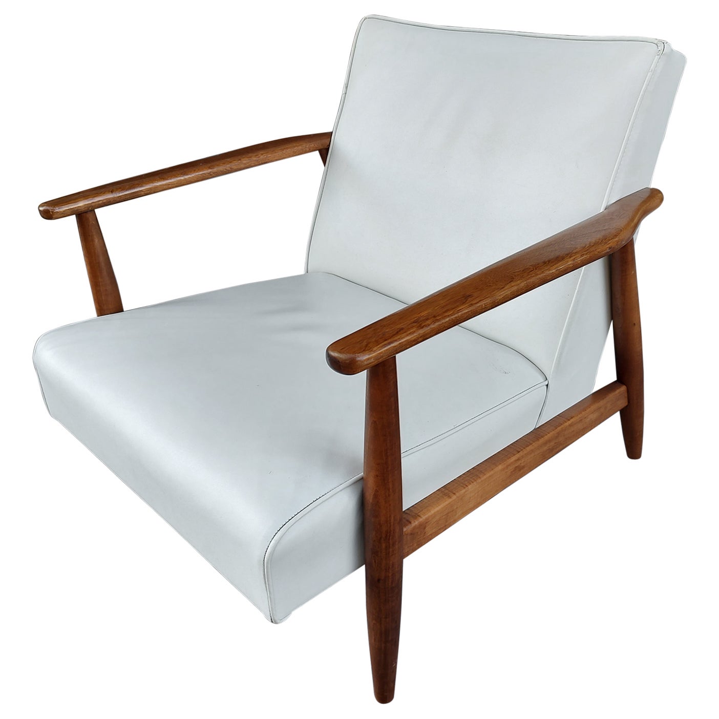Mid-20th Century Mid-Century Modern Walnut Frame Lounge Chair by Viko Baumritter For Sale