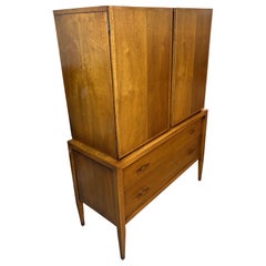 Cómodas y cajoneras modernas de mediados de siglo