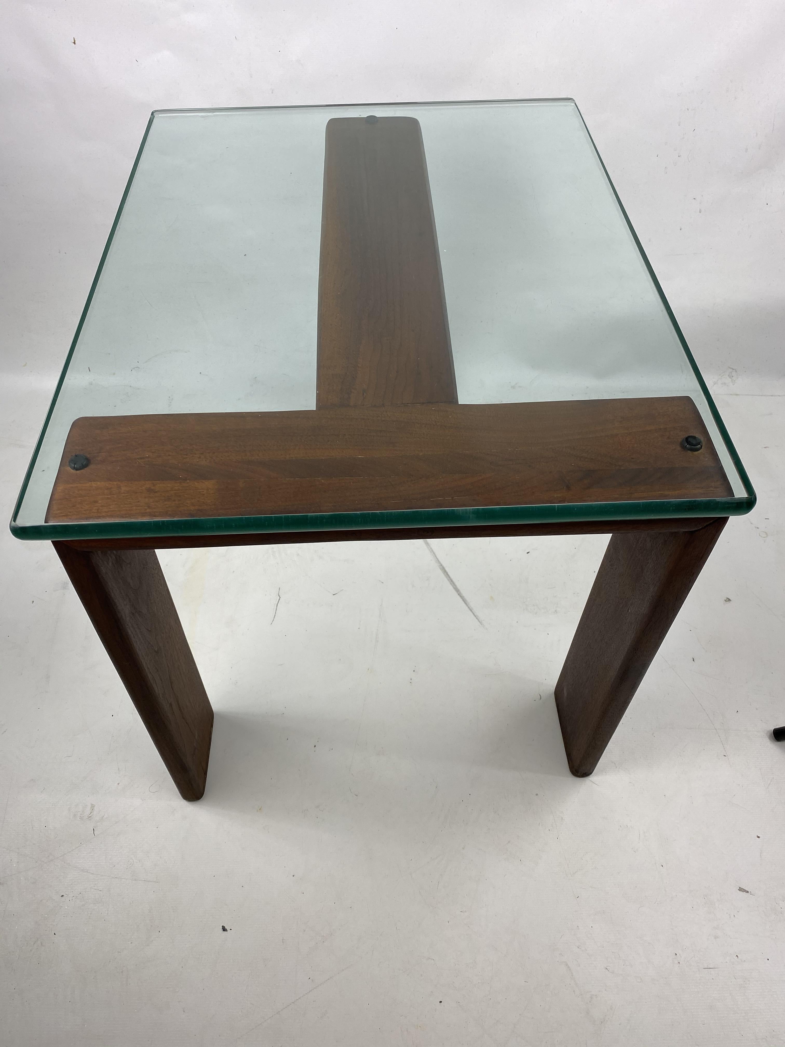 American Mid-Century Modern Walnut and Glass Side Table For Sale