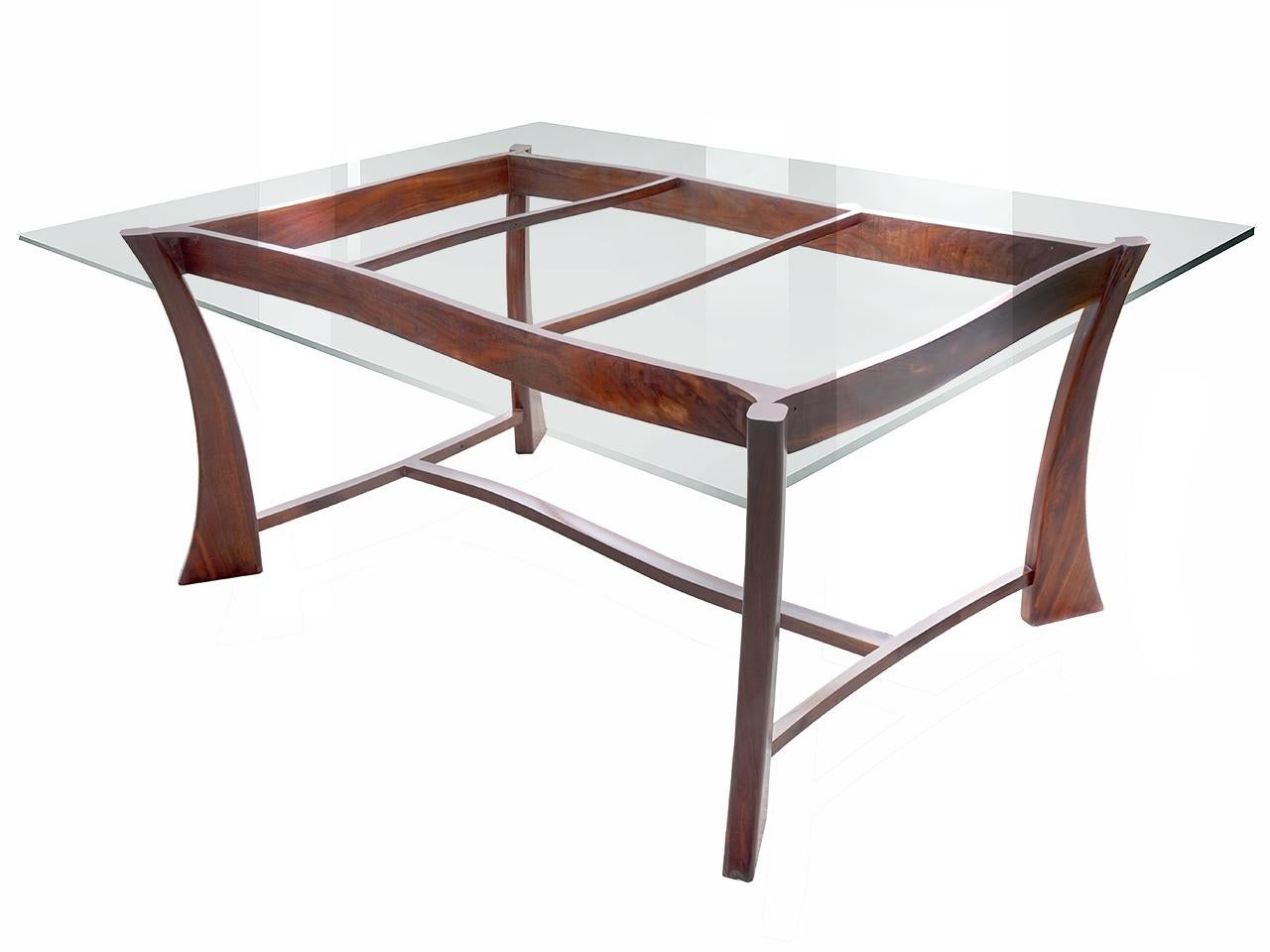 Américain Table artisanale en noyer mi-siècle moderne faite main en vente