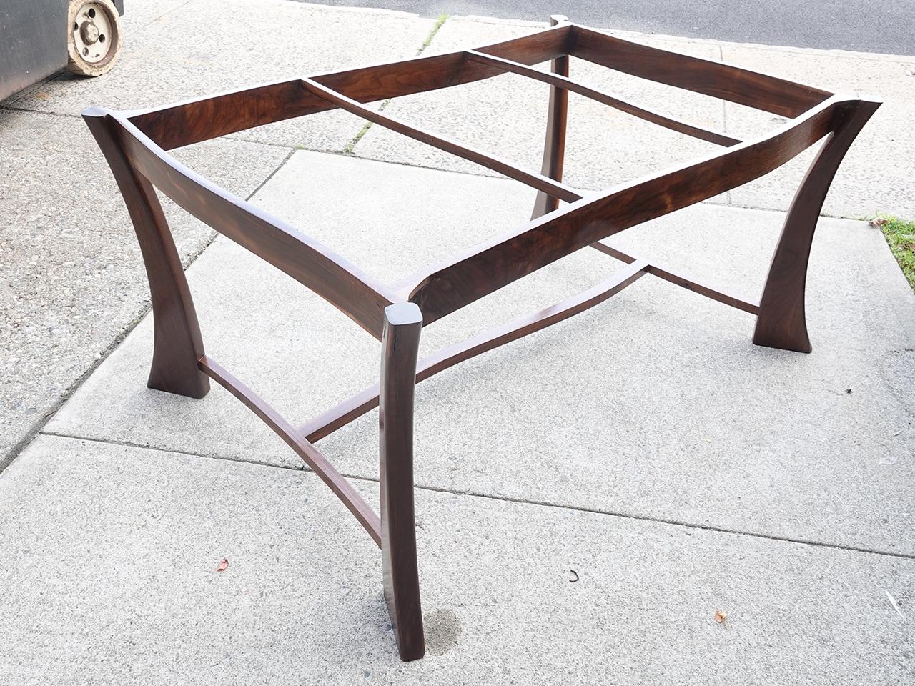 20th Century Mid-Century Modern Walnut Hand Crafted Table For Sale