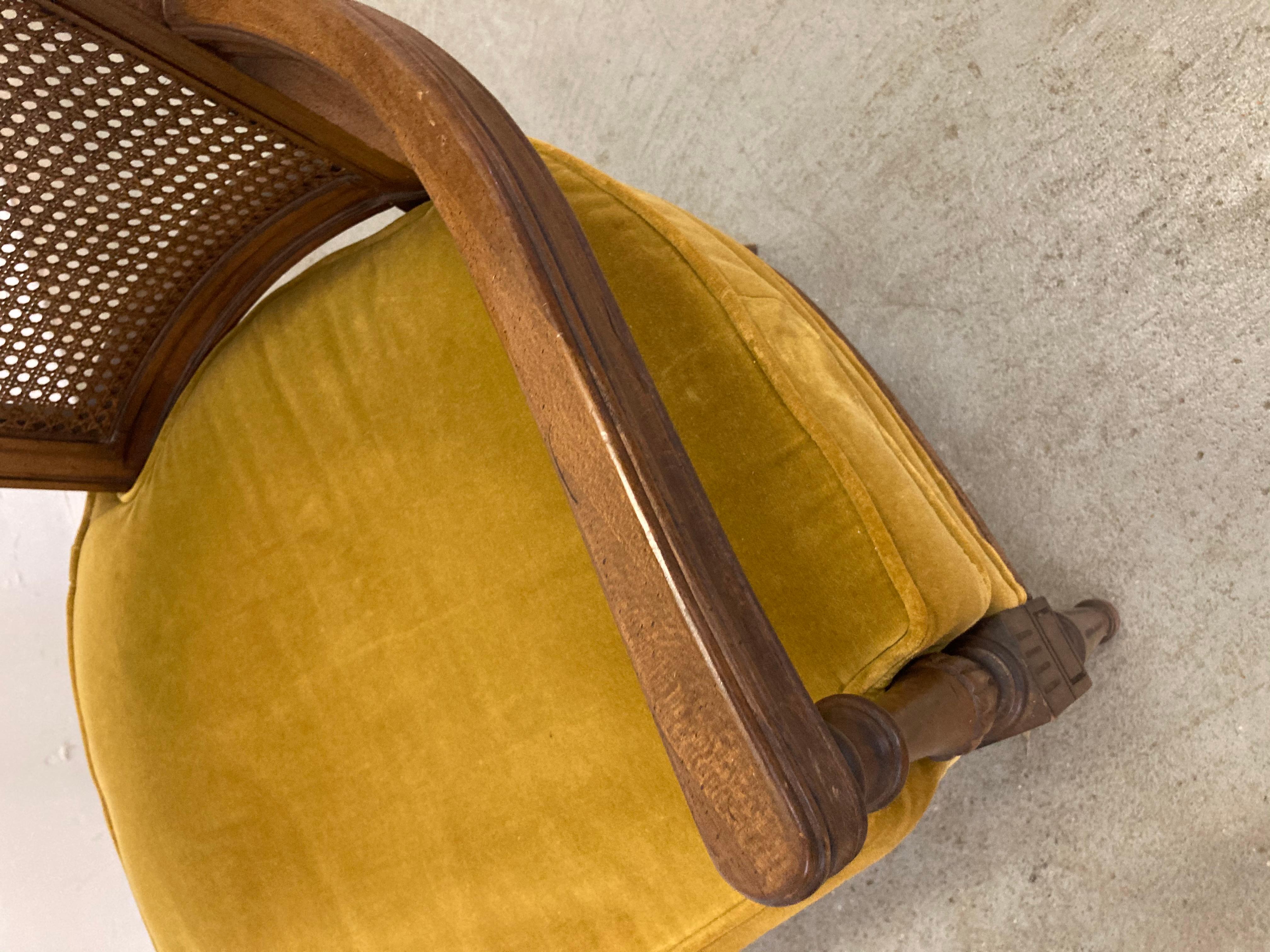Mid-Century Modern Walnut High Back Cane Armchair In Good Condition For Sale In Wilmington, DE