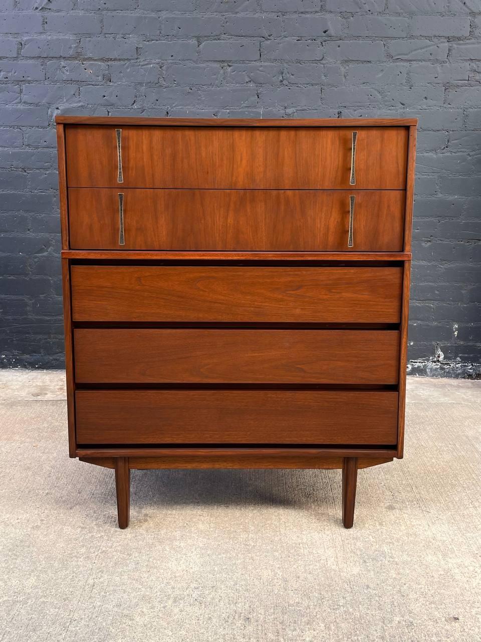 Mid-20th Century Newly Refinished - Mid-Century Modern Walnut Highboy Dresser For Sale