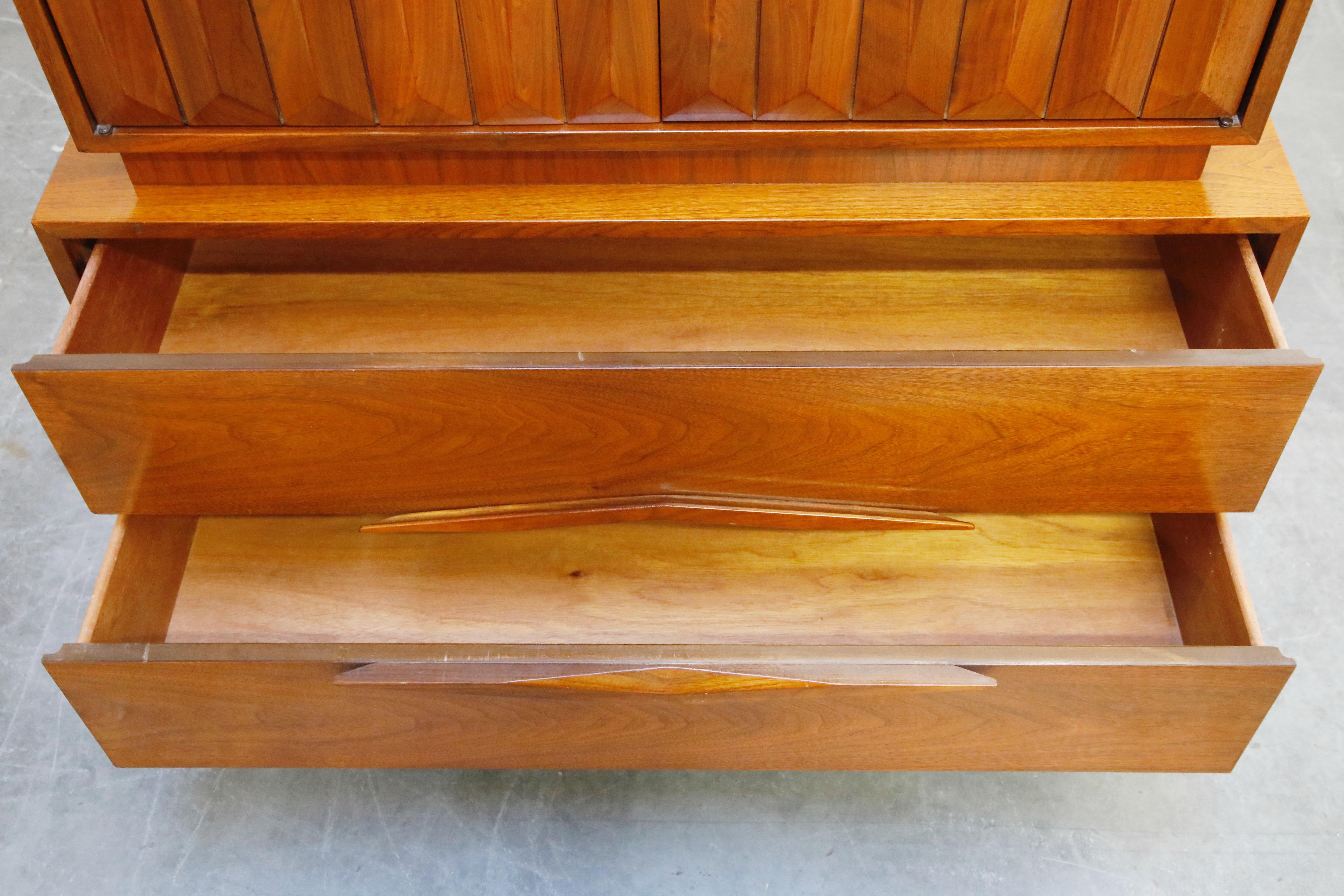 Mid-Century Modern Walnut Highboy Dresser with Louvered Styled Doors, circa 1960 5