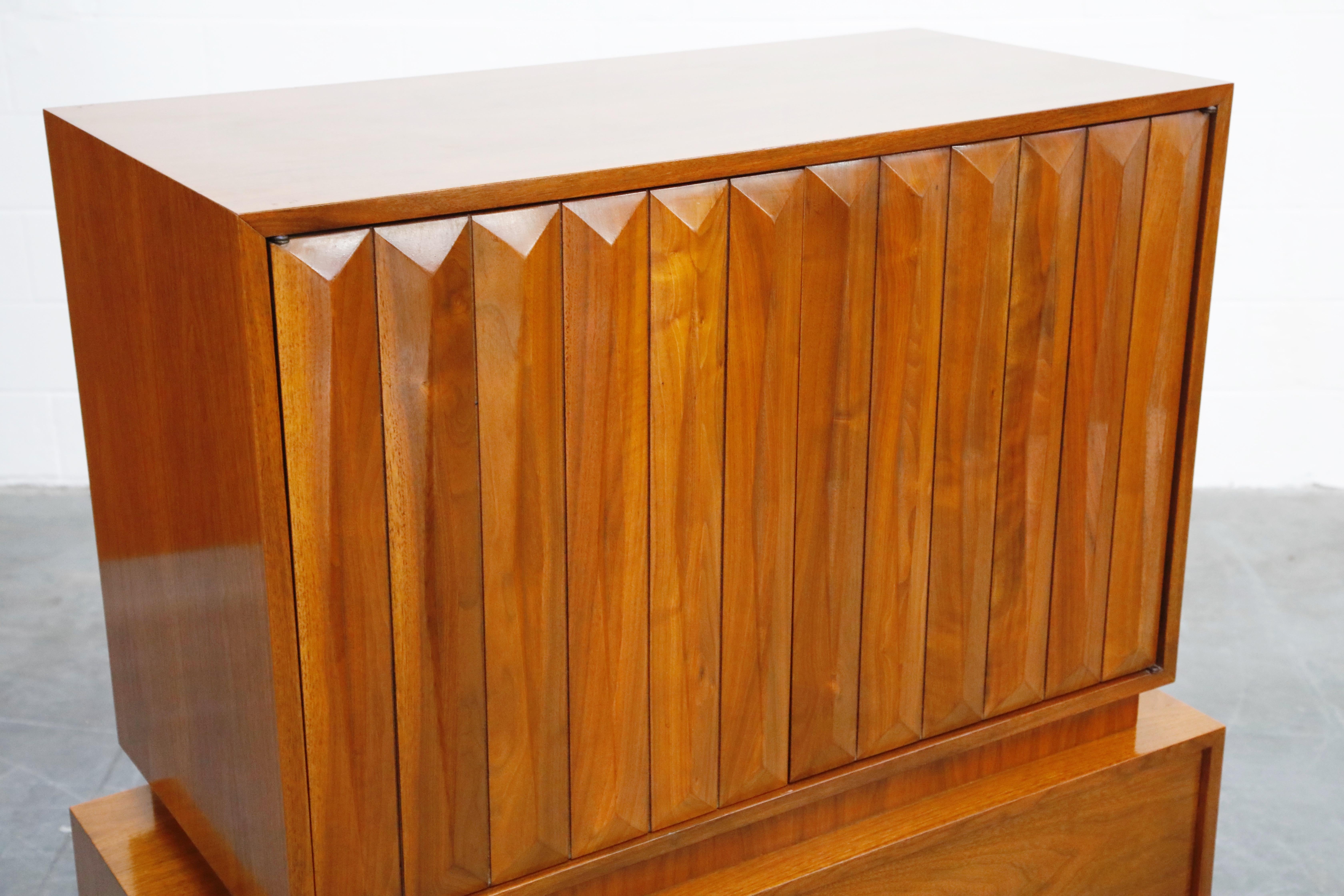 Mid-Century Modern Walnut Highboy Dresser with Louvered Styled Doors, circa 1960 8