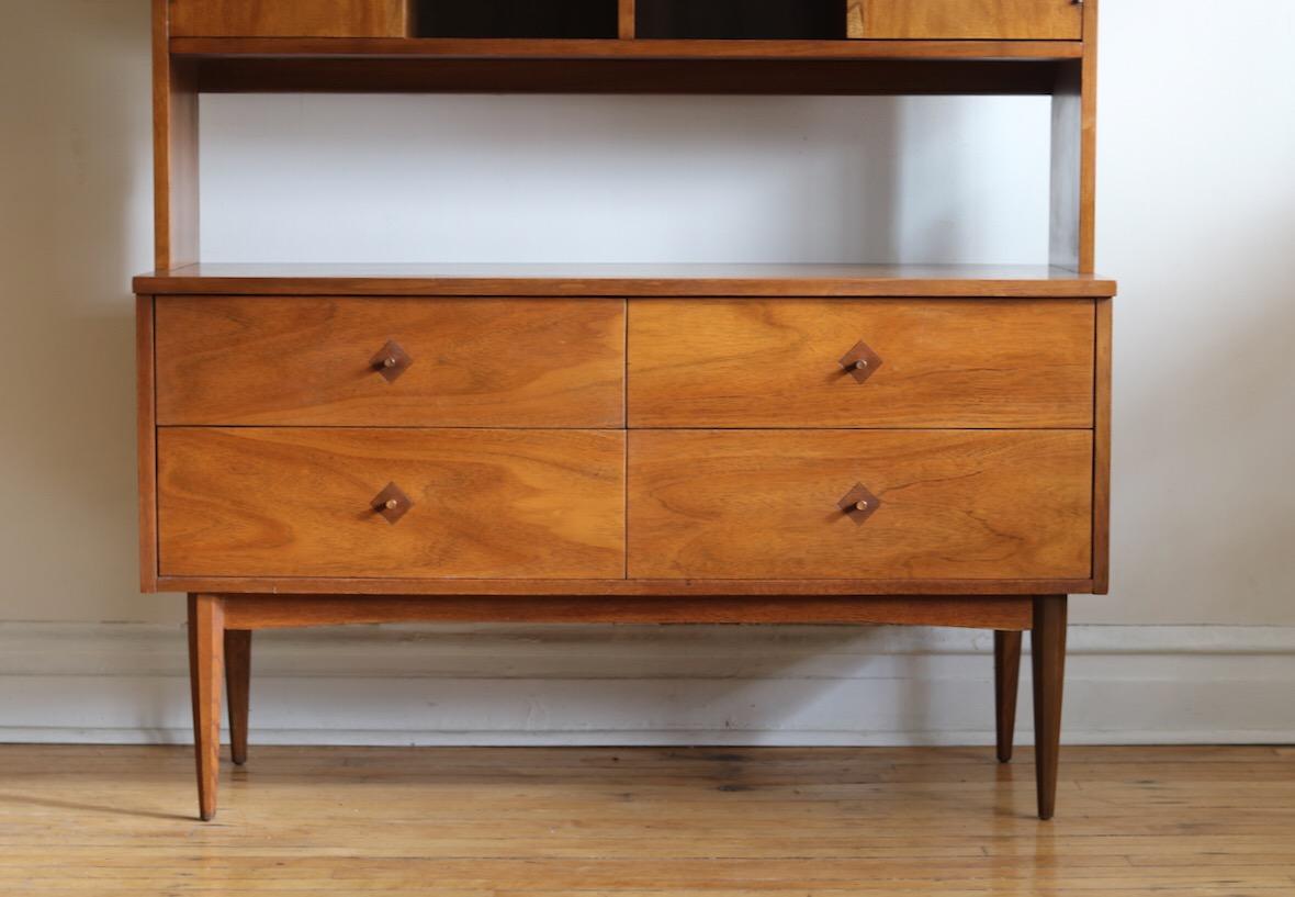 20th Century Mid-Century Modern Walnut Hutch by Stanley Furniture