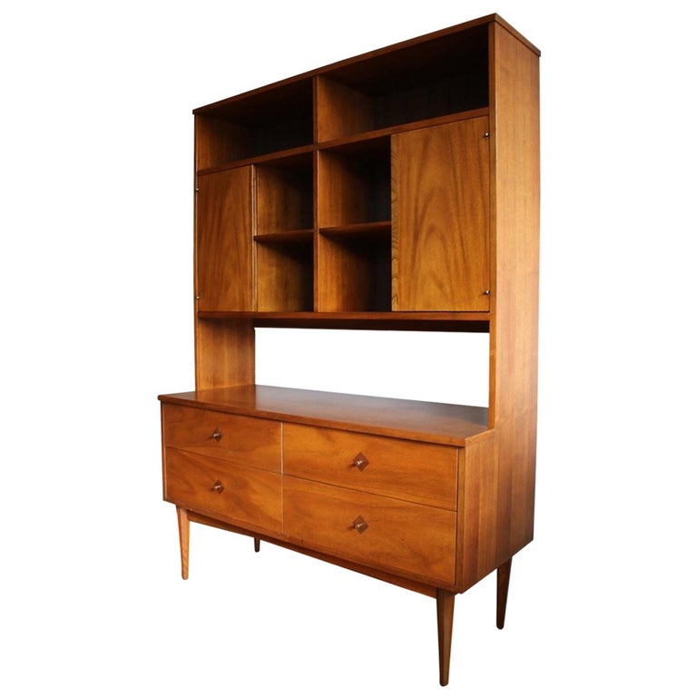 MidCentury Modern Walnut Hutch by Stanley Furniture For Sale at