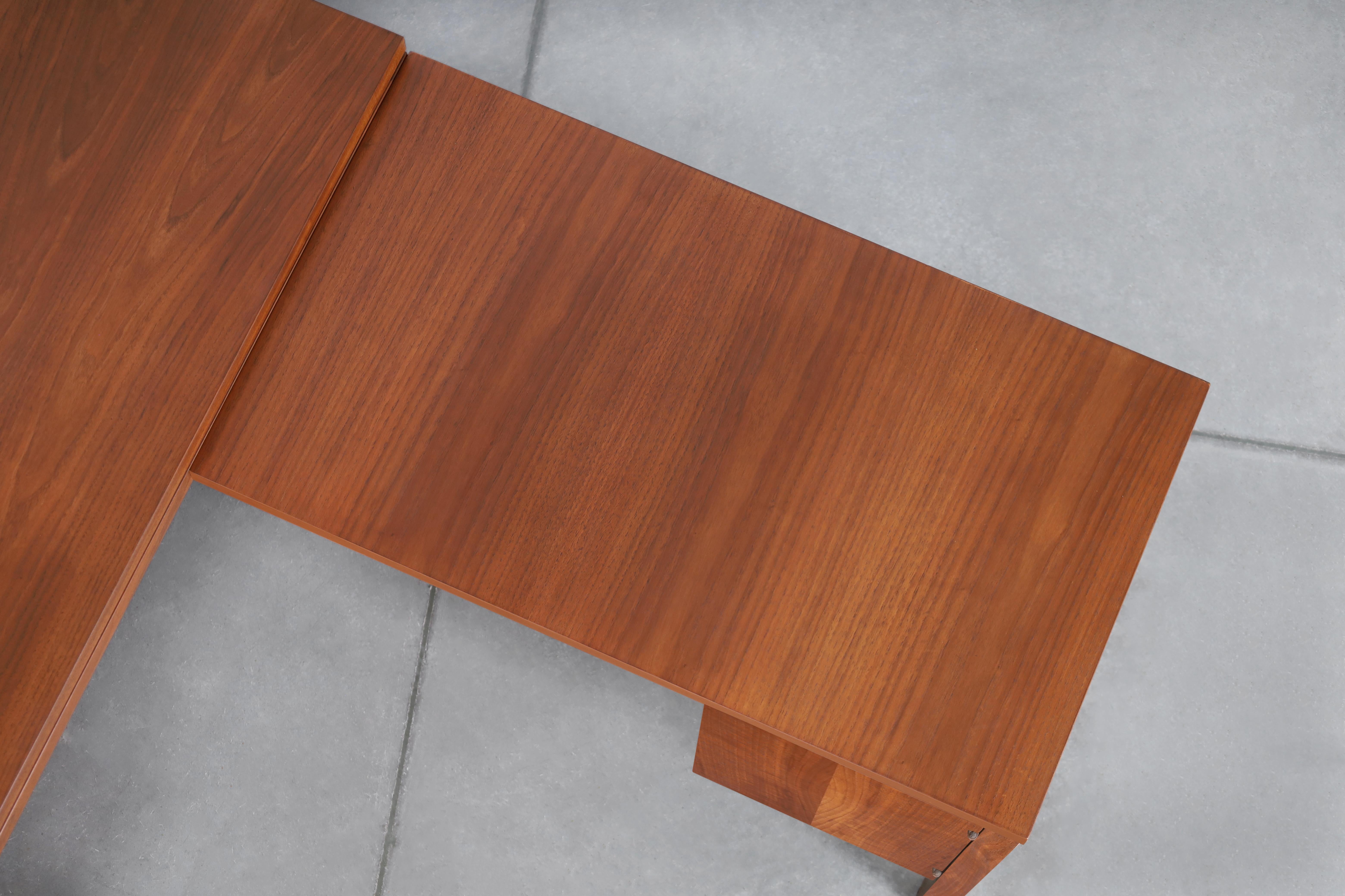 Mid-Century Modern Walnut L-Shaped Desk 8