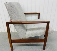 Mid-Century Modern Walnut Lounge Chair