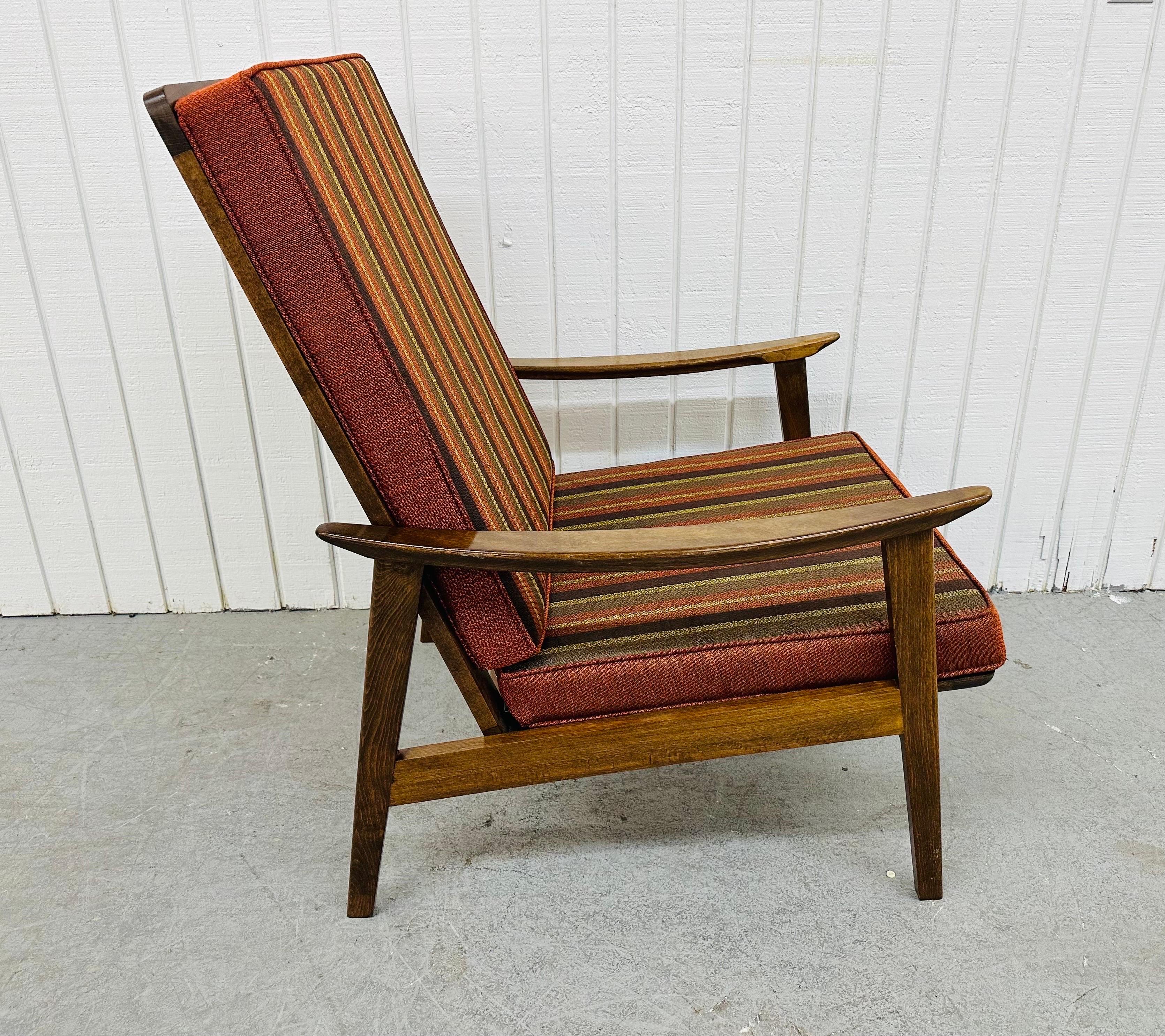 American Mid-Century Modern Walnut Lounge Chair For Sale