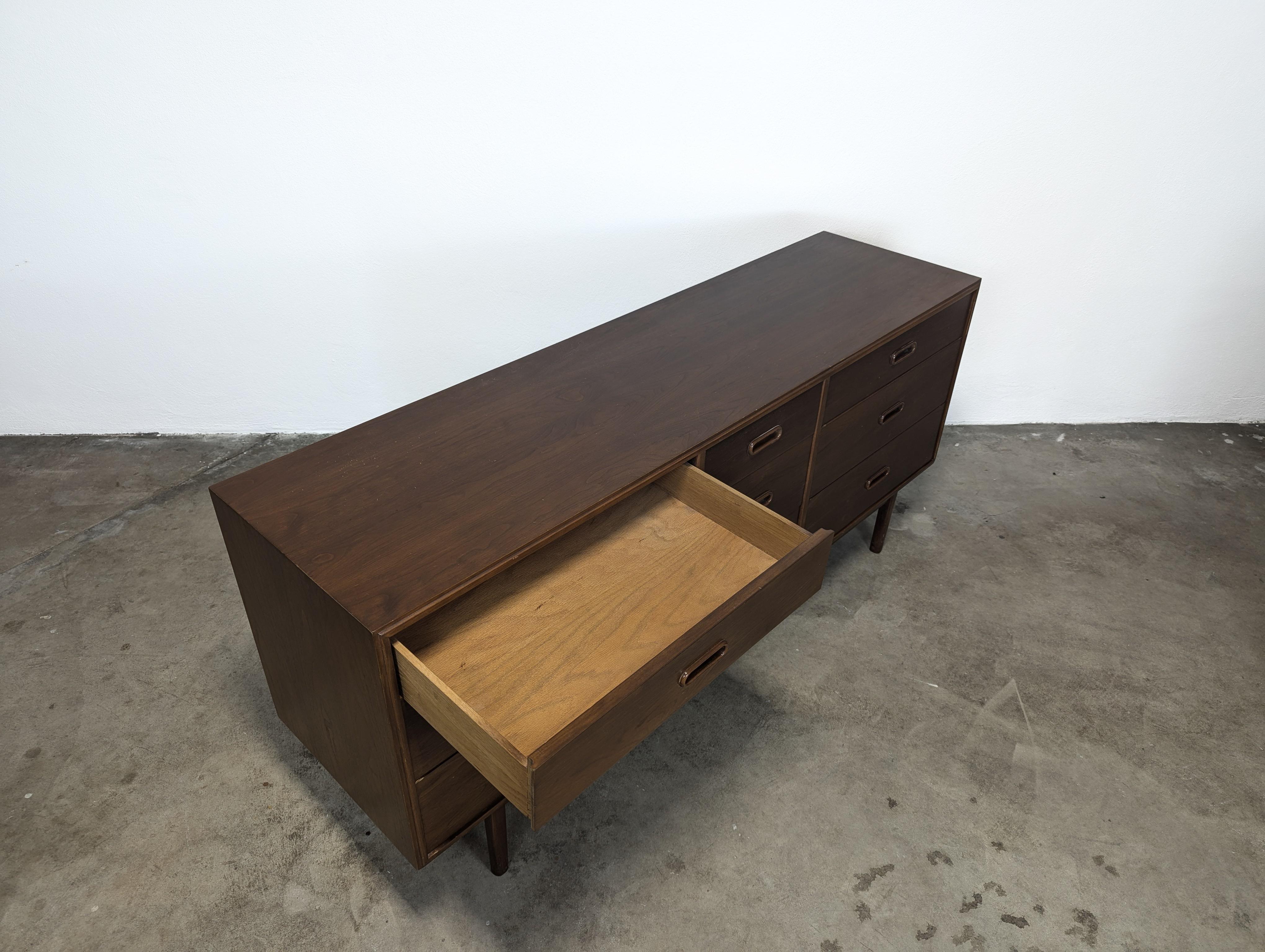 Mid Century Modern Walnut Lowboy Dresser by Jack Cartwright for Founders, c1960s 4
