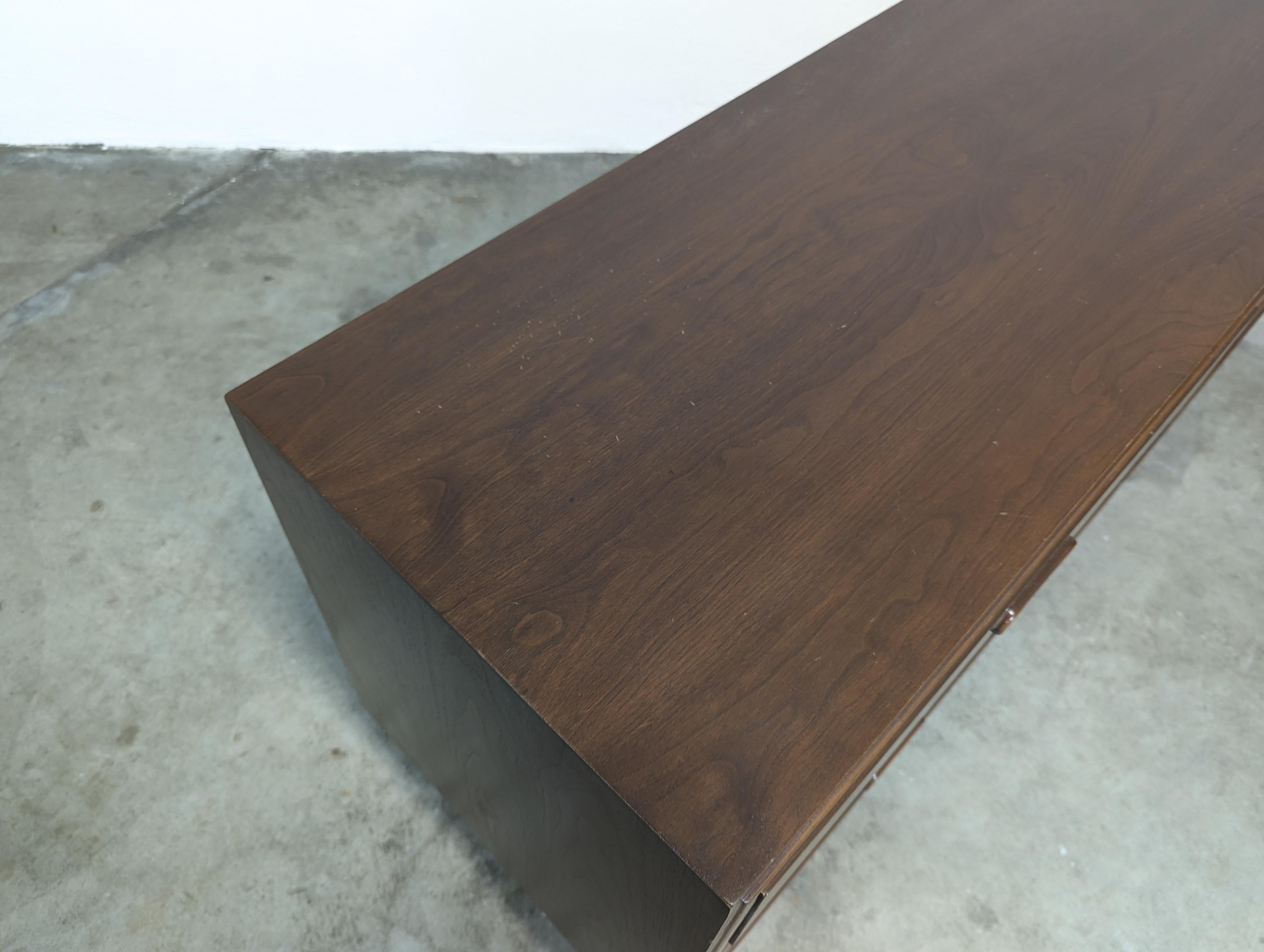 Mid Century Modern Walnut Lowboy Dresser by Jack Cartwright for Founders, c1960s 12