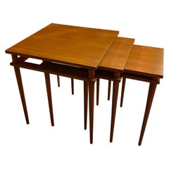 Mid-Century Modern Walnut Nesting Side Tables by John Widdicomb, Set of 3